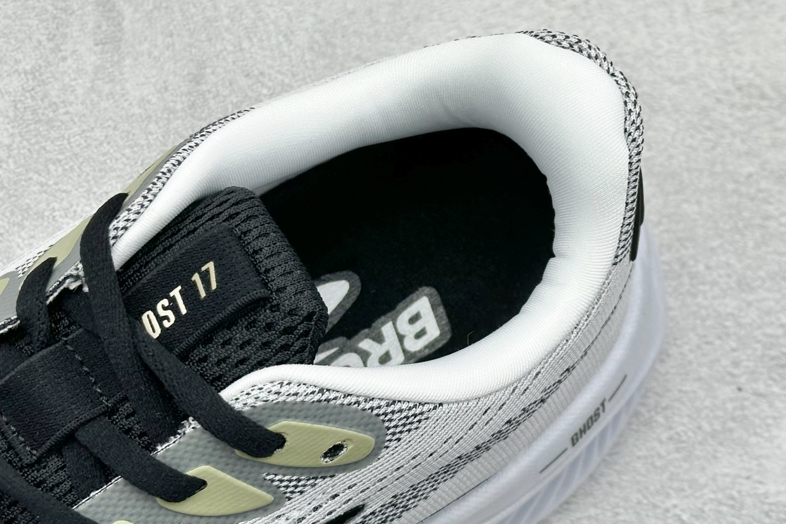 180 CK版Brooks布鲁克斯 Gho 17 网面时尚 网布耐磨透气低帮休闲跑步鞋 110442 1D 191