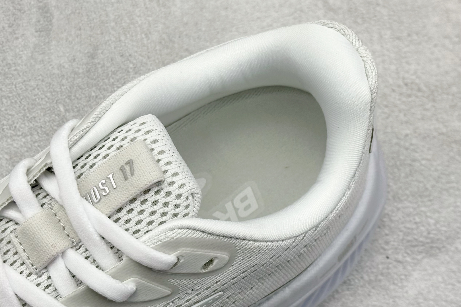 180 CK版Brooks布鲁克斯 Gho 17 网面时尚 网布耐磨透气低帮休闲跑步鞋 120431 1D 151