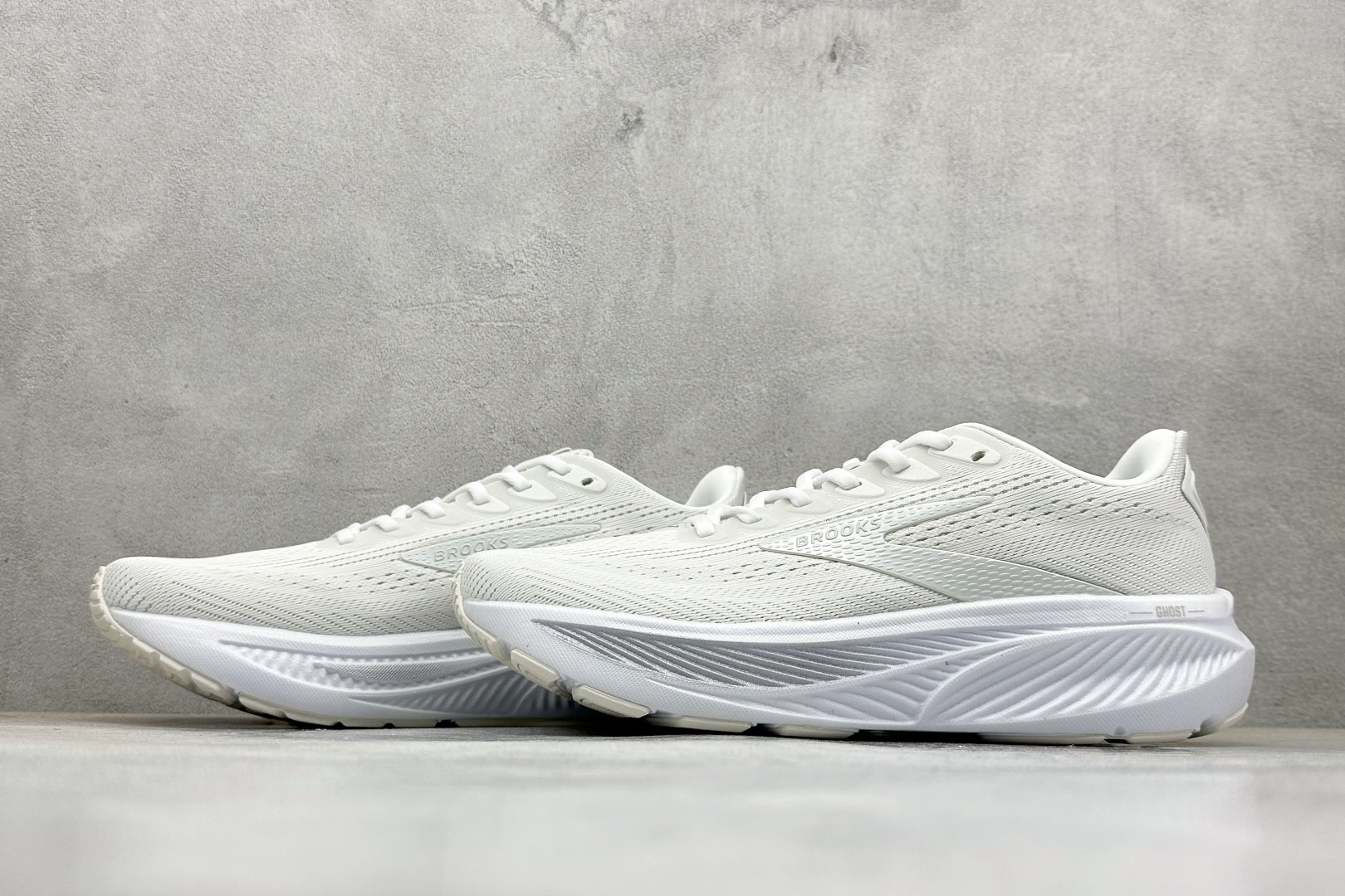 180 CK版Brooks布鲁克斯 Gho 17 网面时尚 网布耐磨透气低帮休闲跑步鞋 120431 1D 151