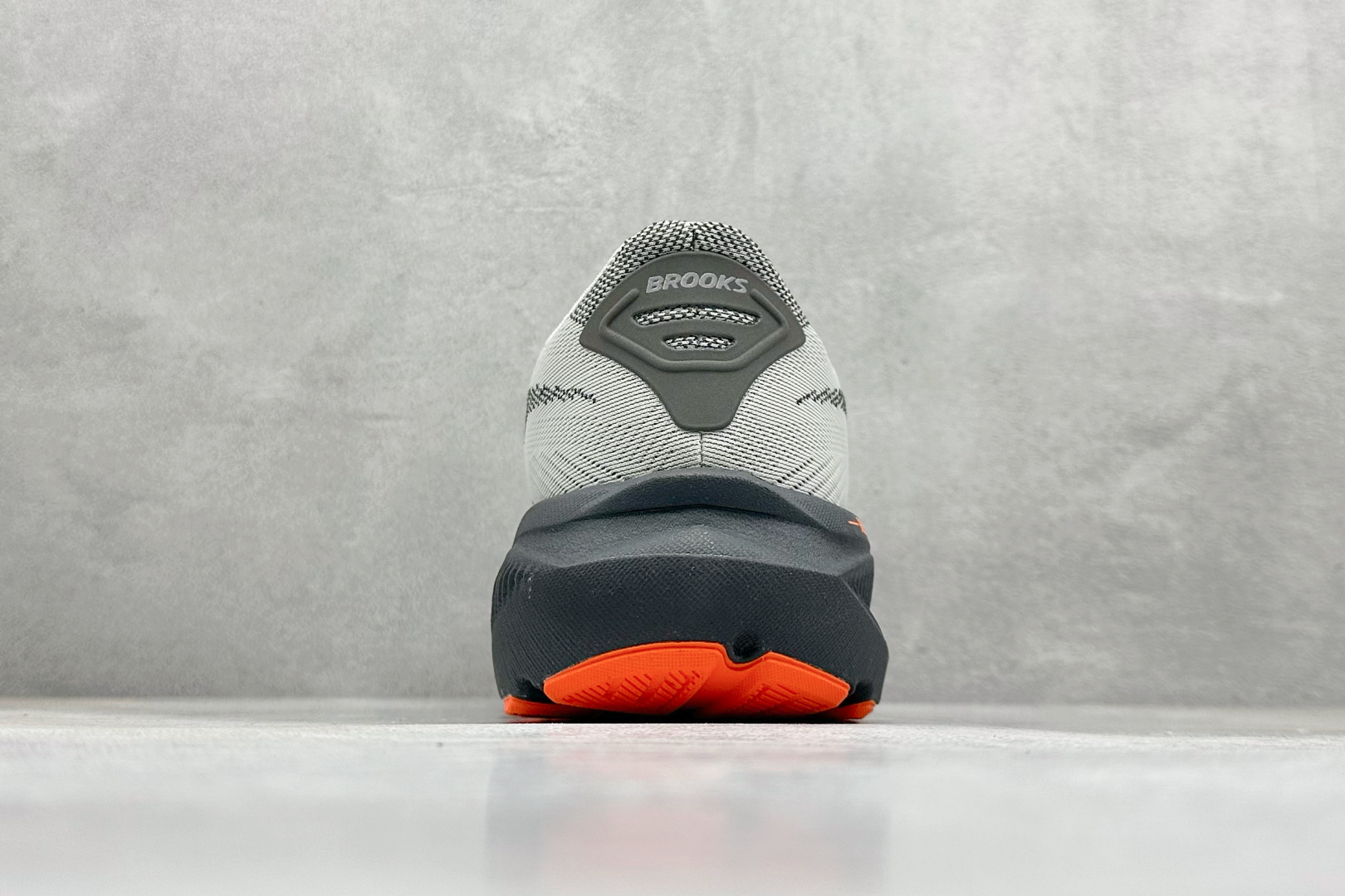 180 CK版Brooks布鲁克斯 Gho 17 网面时尚 网布耐磨透气低帮休闲跑步鞋 110442 1D 048