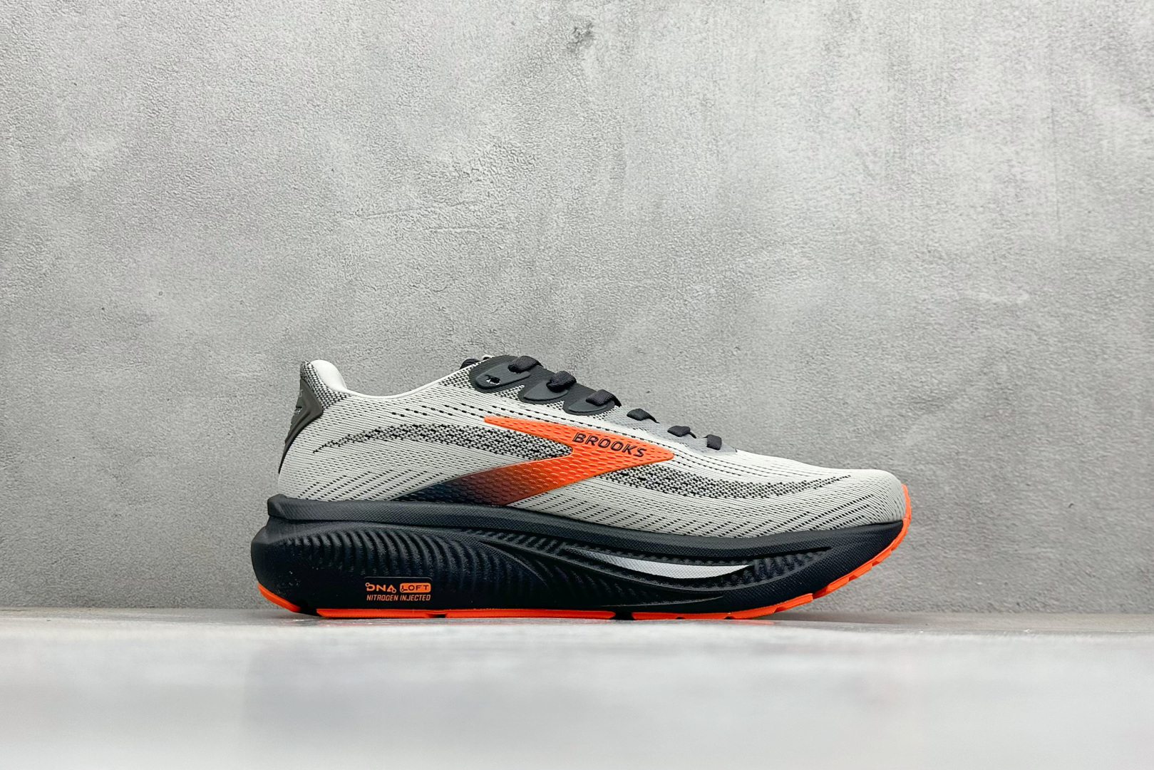 180 CK版Brooks布鲁克斯 Gho 17 网面时尚 网布耐磨透气低帮休闲跑步鞋 110442 1D 048