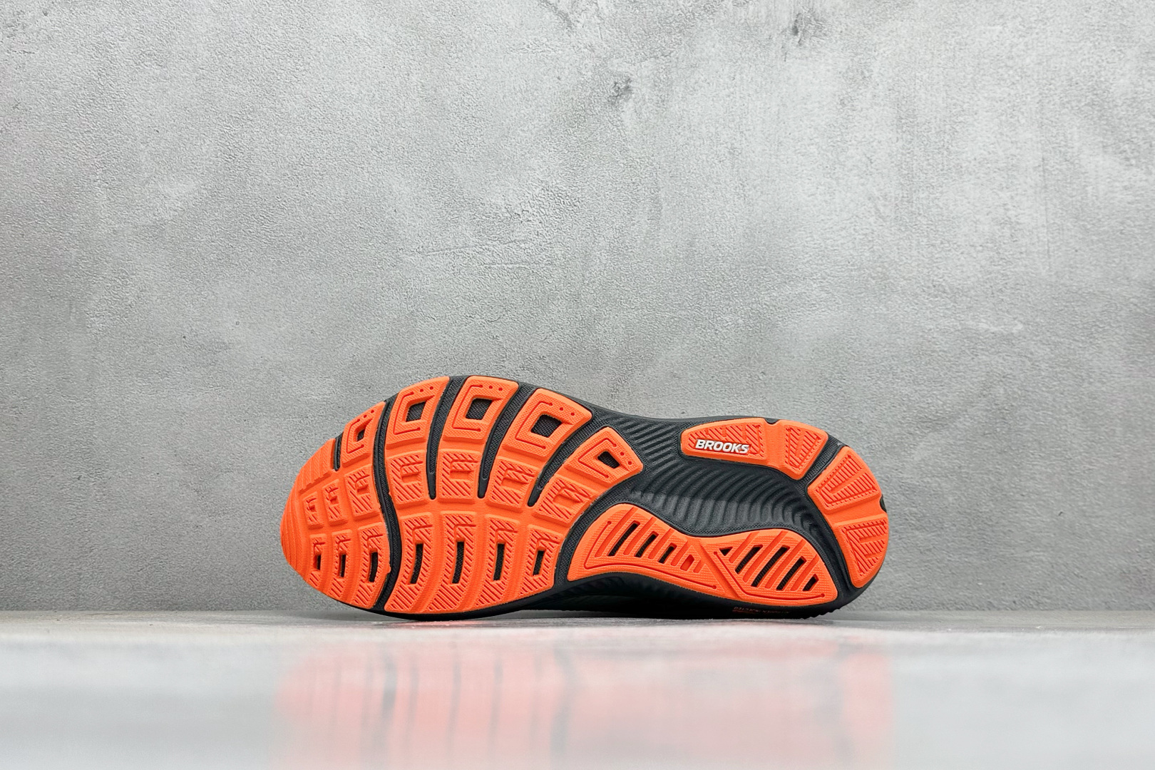 180 CK版Brooks布鲁克斯 Gho 17 网面时尚 网布耐磨透气低帮休闲跑步鞋 110442 1D 048