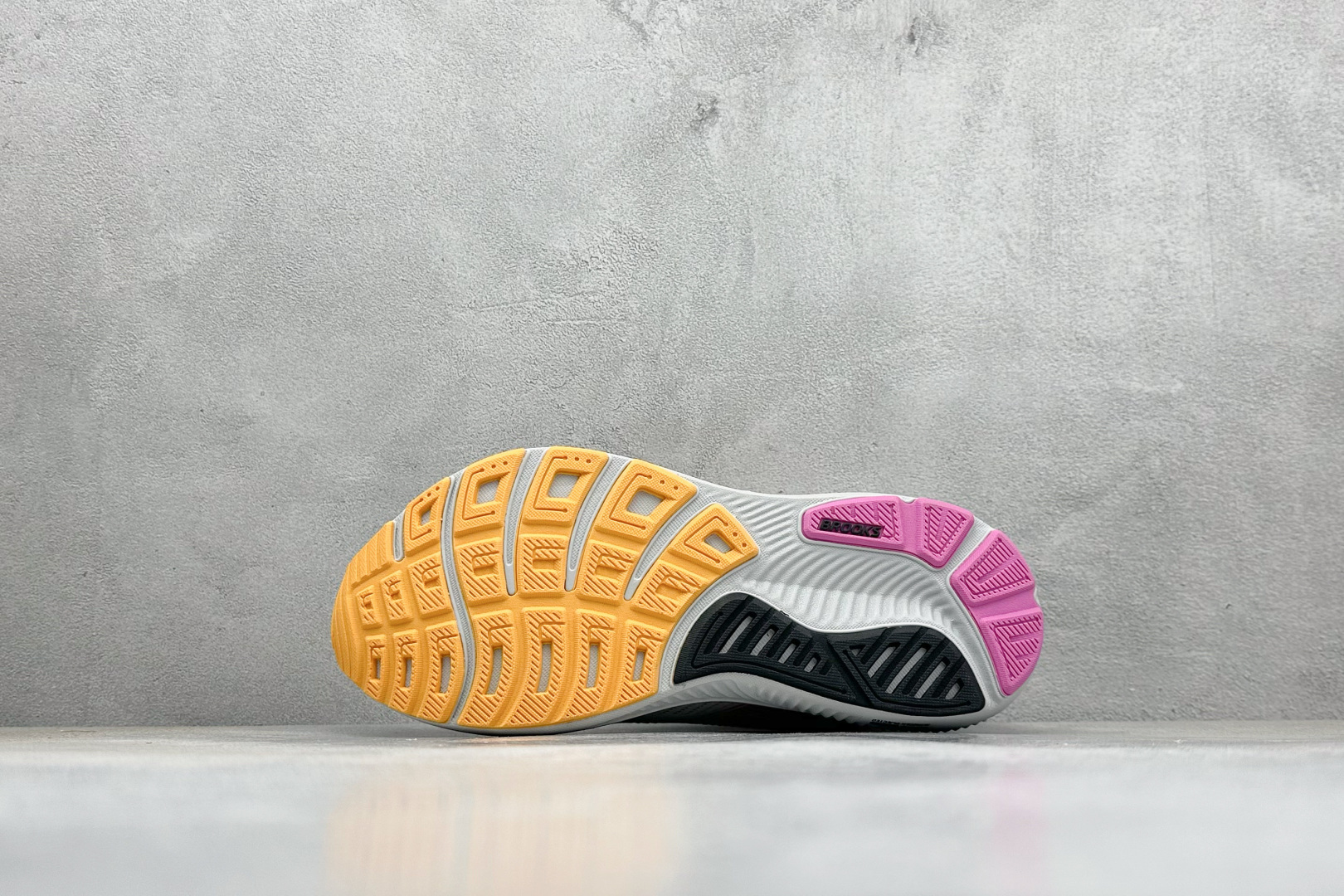 180 CK版Brooks布鲁克斯 Gho 17 网面时尚 网布耐磨透气低帮休闲跑步鞋 120431 1D 070