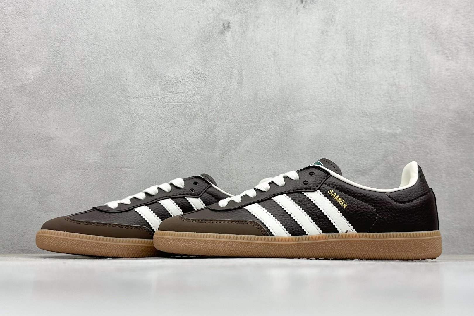 180 Adidas originals Samba Handball Spezial JR0891