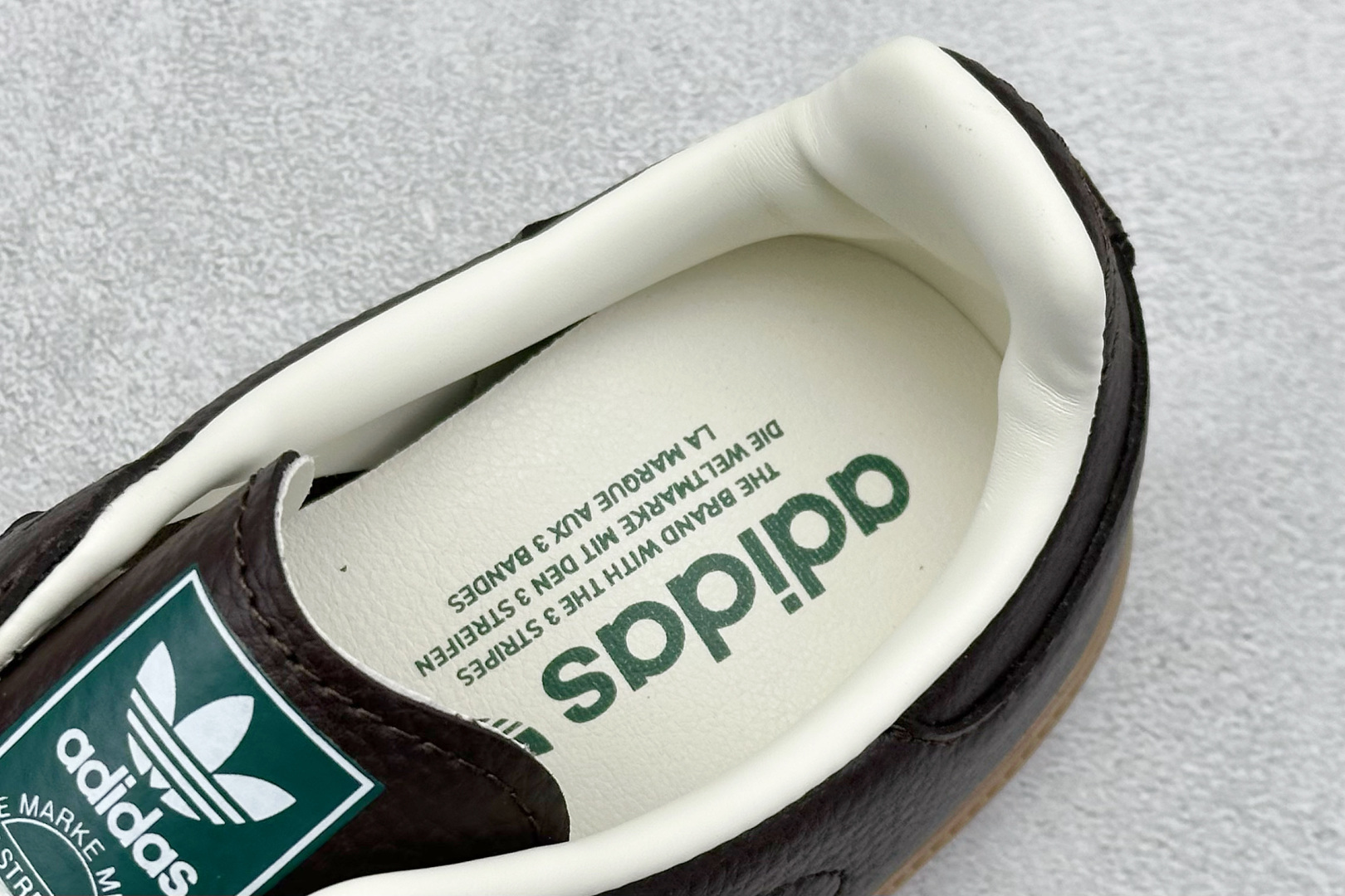 180 Adidas originals Samba Handball Spezial JR0891