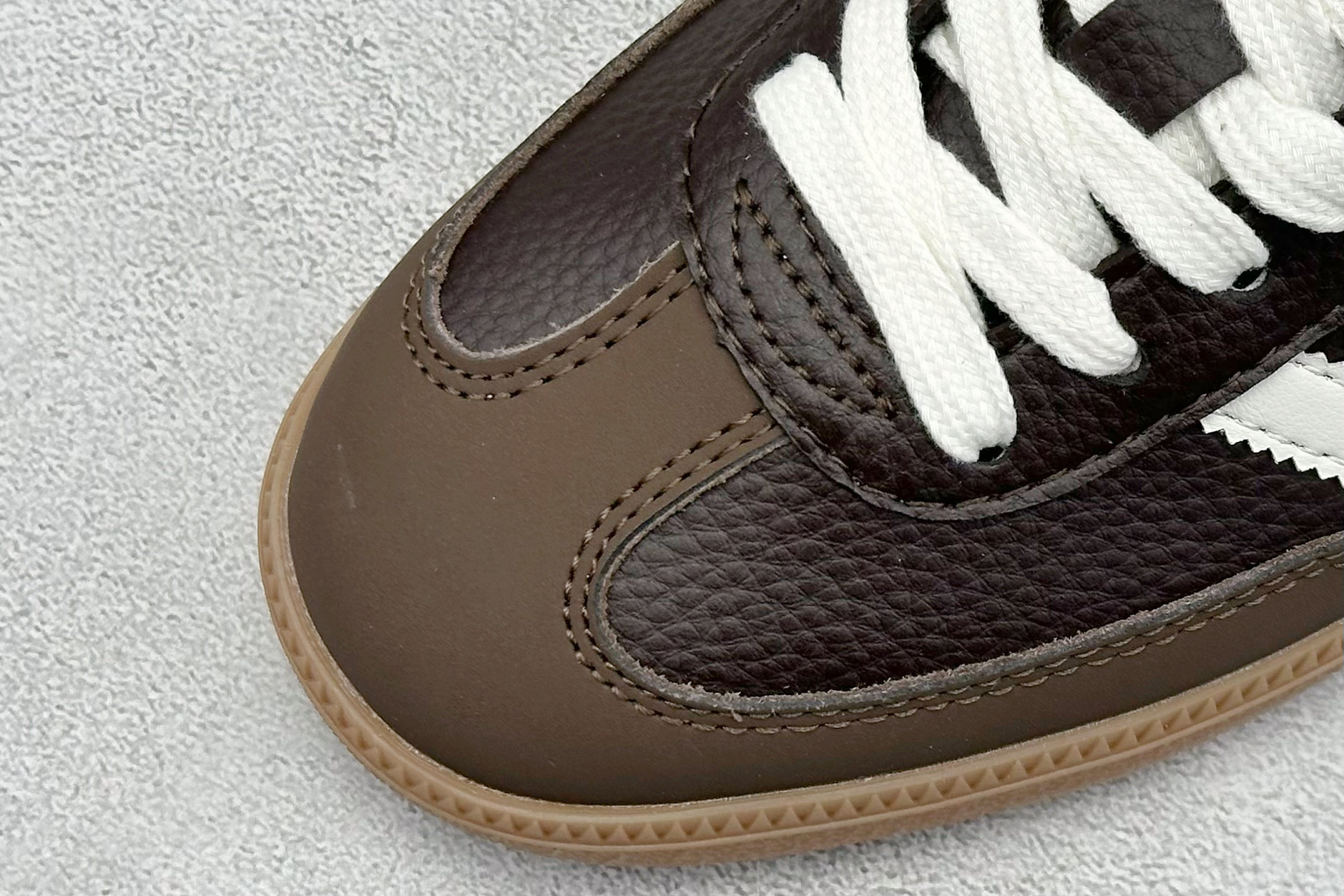 180 Adidas originals Samba Handball Spezial JR0891