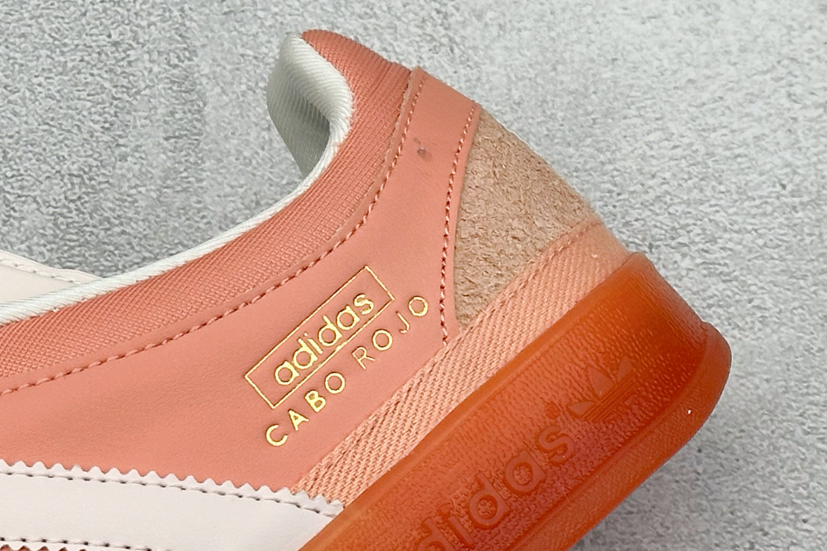 170 Bad Bunny x Adidas Gazelle Indoor 联名款 三叶草复古休闲防滑耐磨低帮板鞋 JS5052