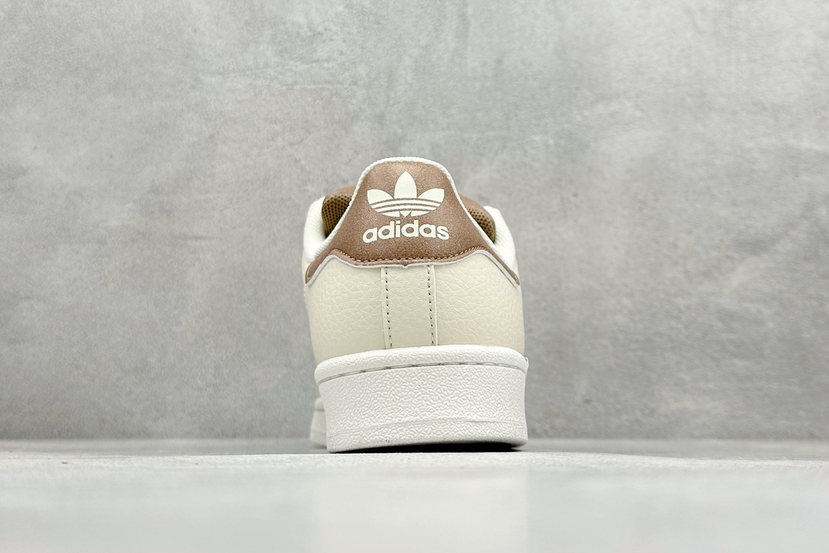 140 Adidas Originals Superstar II 贝壳头 JR6988