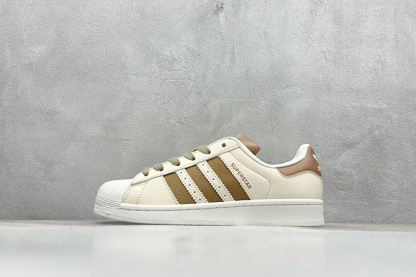 140 Adidas Originals Superstar II 贝壳头 JR6988