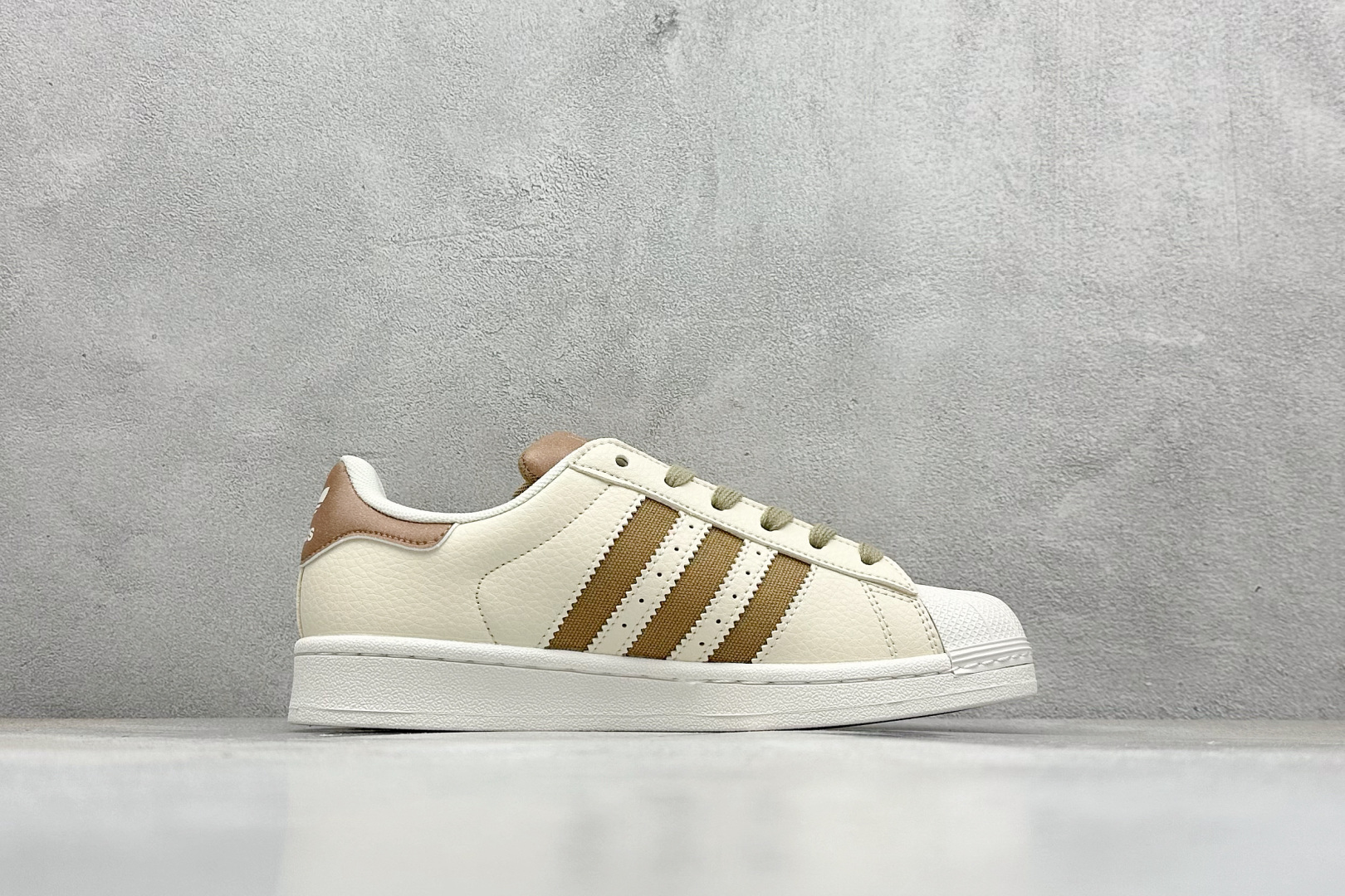 140 Adidas Originals Superstar II 贝壳头 JR6988