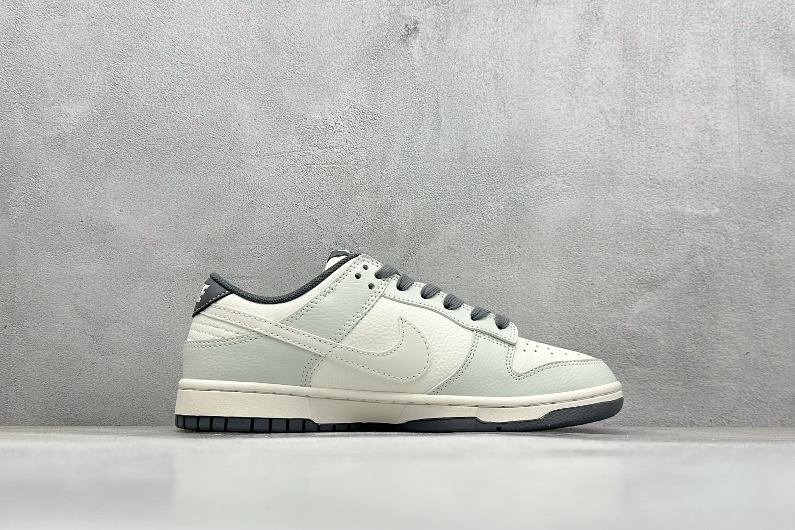 Nike SB Dunk Low 耐克抹茶灰 周年高端定制 低帮休闲板鞋 JP1628-056