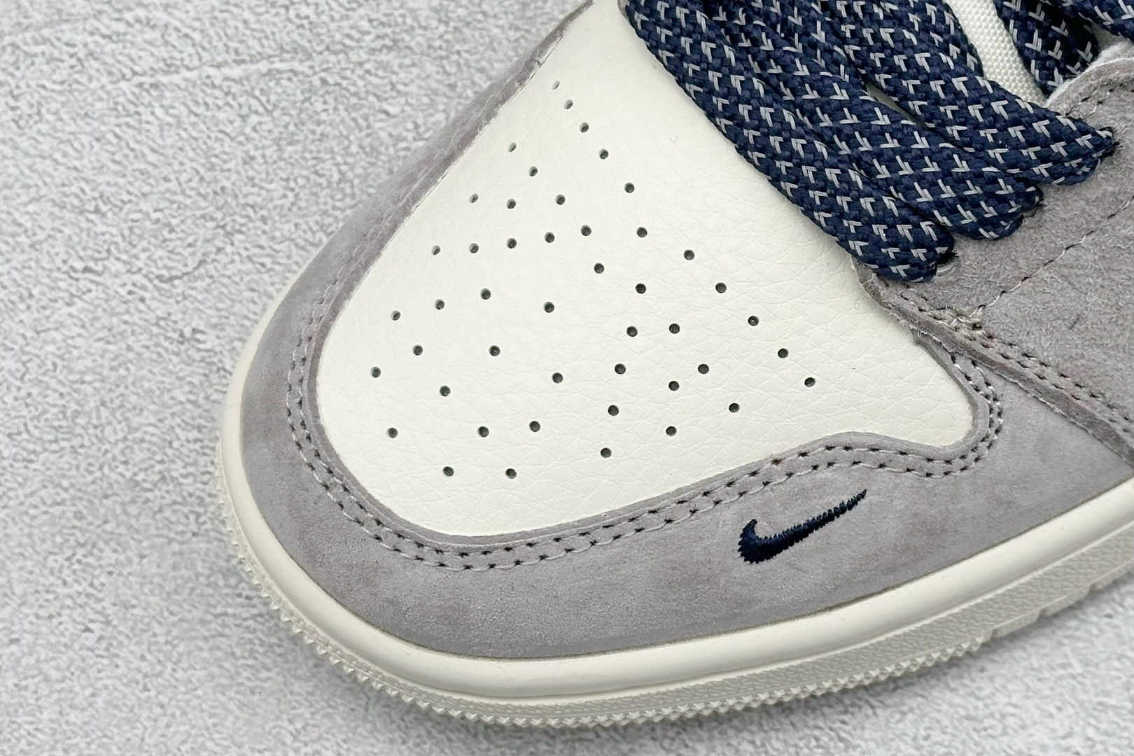 福利特价 
Air Jordan 1 Low AJ1 乔1 斯图西联名 高端定制 低帮复古篮球鞋
#定