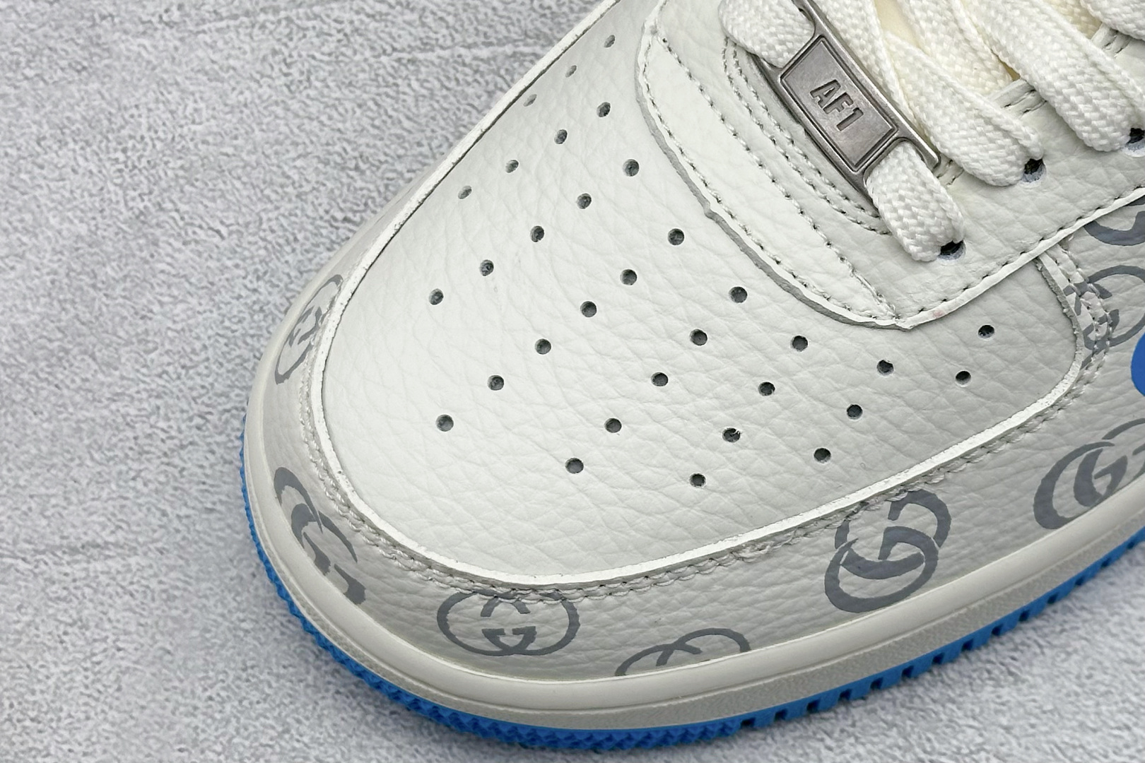 SC版Nike Air Force 1'07 Low 古驰联名 白红蓝 空军一号低帮休闲板鞋 SC0601-572