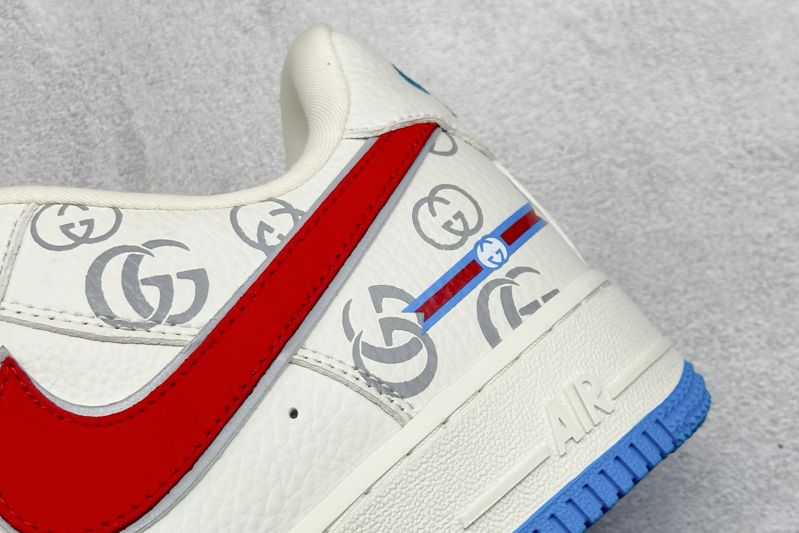 SC版Nike Air Force 1'07 Low 古驰联名 白红蓝 空军一号低帮休闲板鞋 SC0601-572