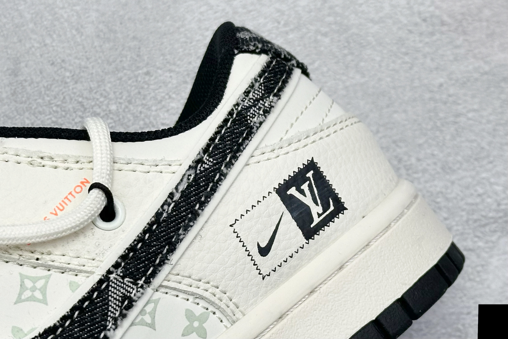 XC版Nike SB Dunk Low LV联名 黑花抽绳 周年高端定制 低帮休闲板鞋 YX5066-385