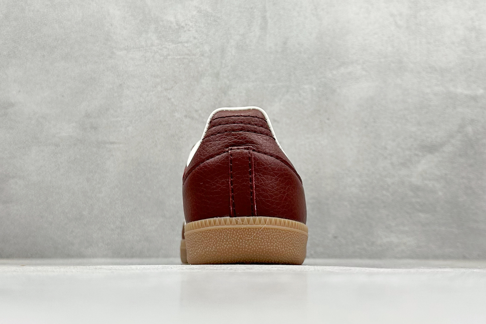 180 Adidas originals Samba Handball Spezial JR0892-Chinese UA Cheap High Quatity Brand Clothes Bags handbags Sneakers wholesale wholesaler seller from China Factory suppliers Fashion Clothing Shoes best Quality Beautiful Price 180 Adidas originals Samba Handball Spezial JR0892