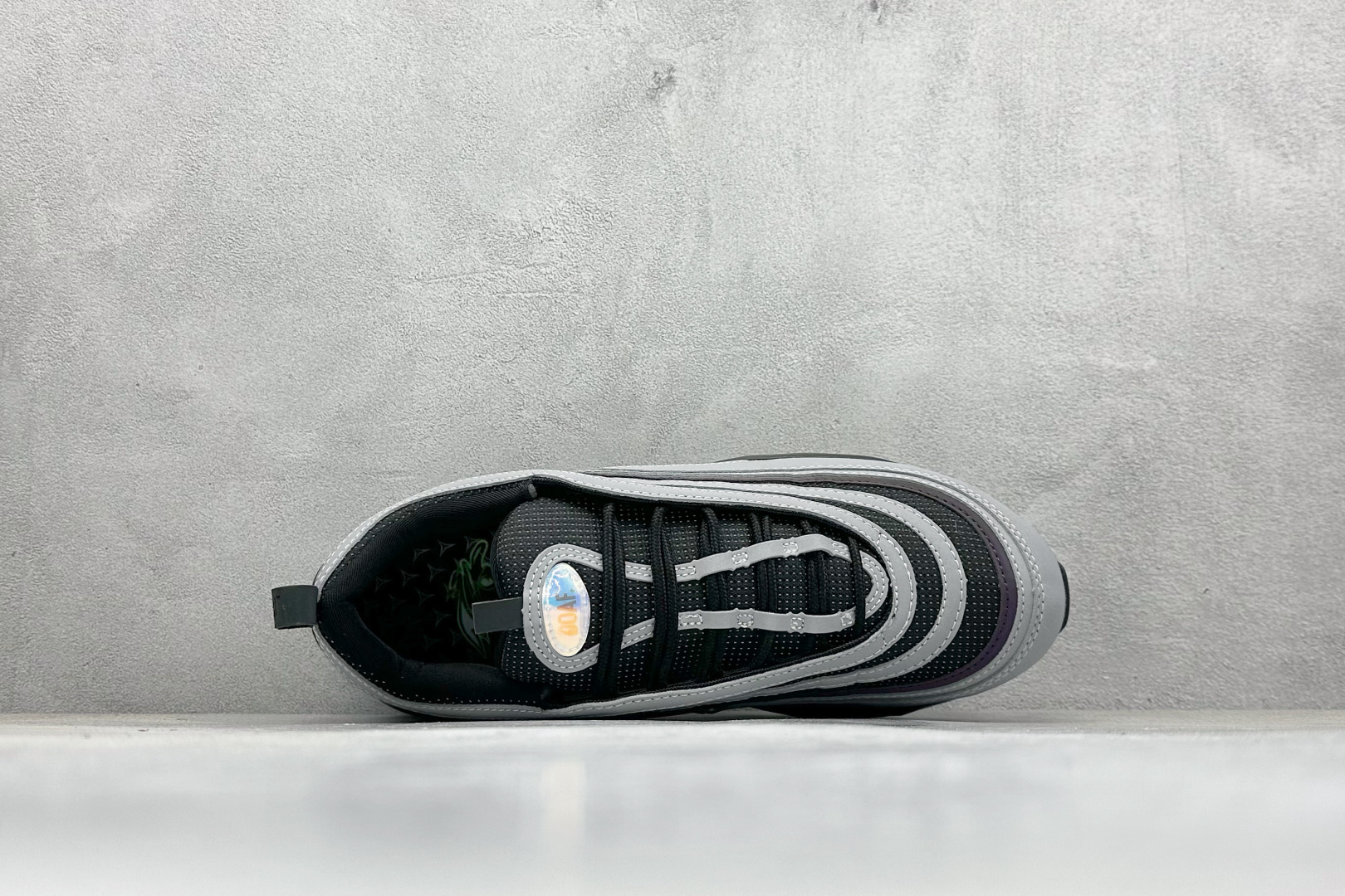 纯原Nike Air 95/97 Thunder 全掌气垫复古子弹跑步鞋 IM2174-001-莆田鞋,莆田鞋货源,高仿鞋,高仿鞋货源,安福档口,莆田高仿鞋,莆田鞋批发,高仿鞋批发,莆田高仿运动鞋,高仿运动鞋,莆田运动鞋 纯原Nike Air 95/97 Thunder 全掌气垫复古子弹跑步鞋 IM2174-001