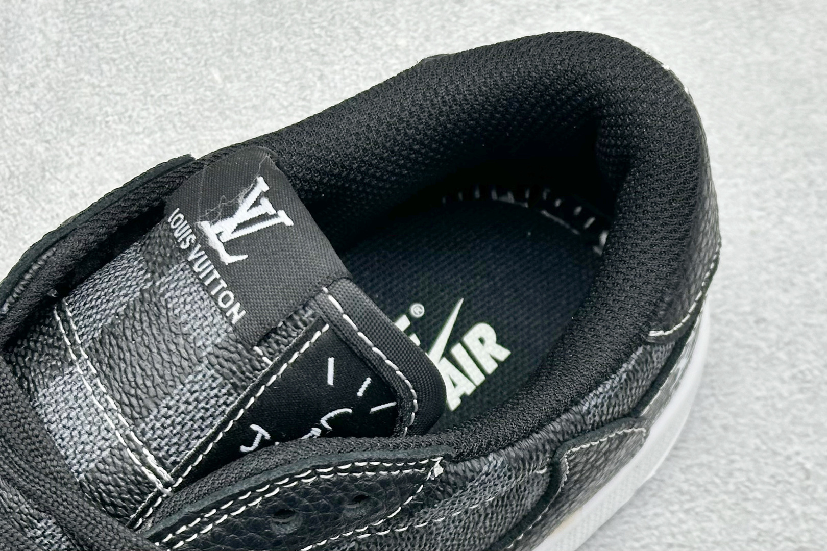 XC版Travis Scott x Fragment Design x Air Jordan 1 Low SP AJ1 乔1 LV联名 黑方格荔纹 低帮文化休闲板鞋 DZ5899-008