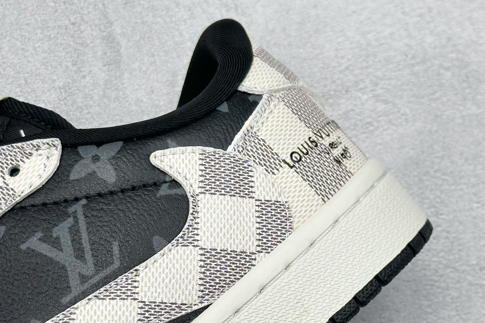 SC版Travis Scott x Fragment Design x Air Jordan 1 Low SP AJ1 乔1 LV联名 格纹雾灰 低帮文化休闲板鞋 SC0601-050