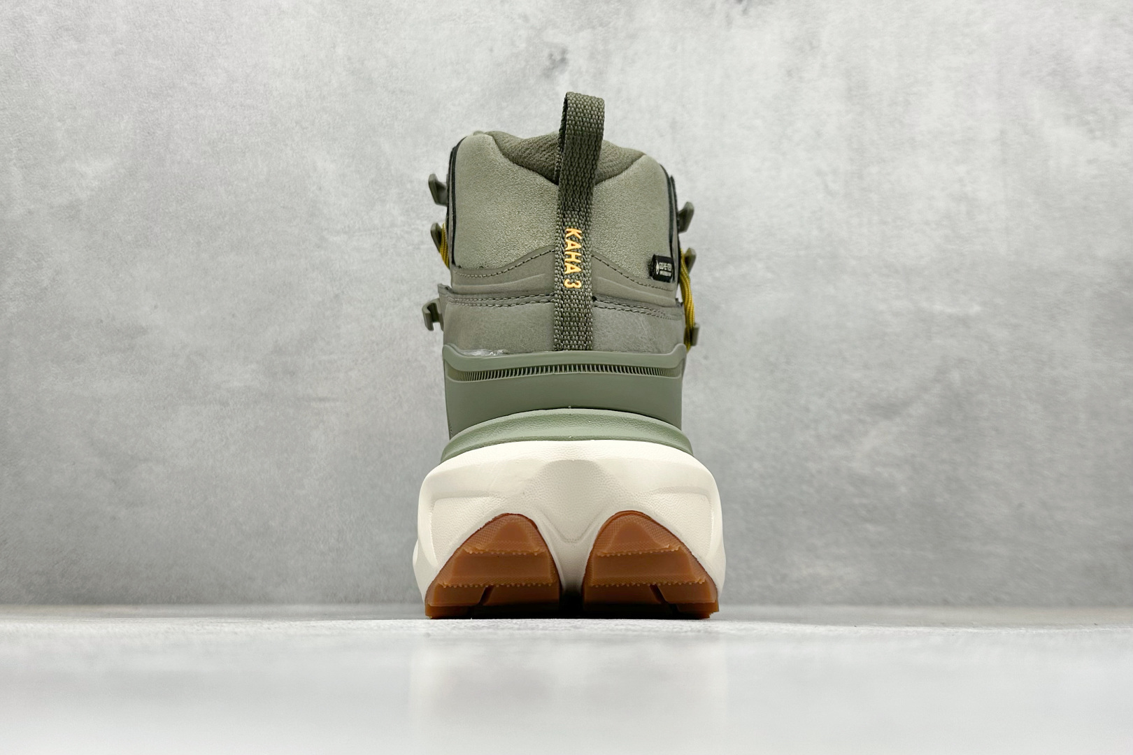 260 HOKA ONE ONE KAHA 3 HIGH GTX 高帮专业越野跑步鞋 1162530/SMLK