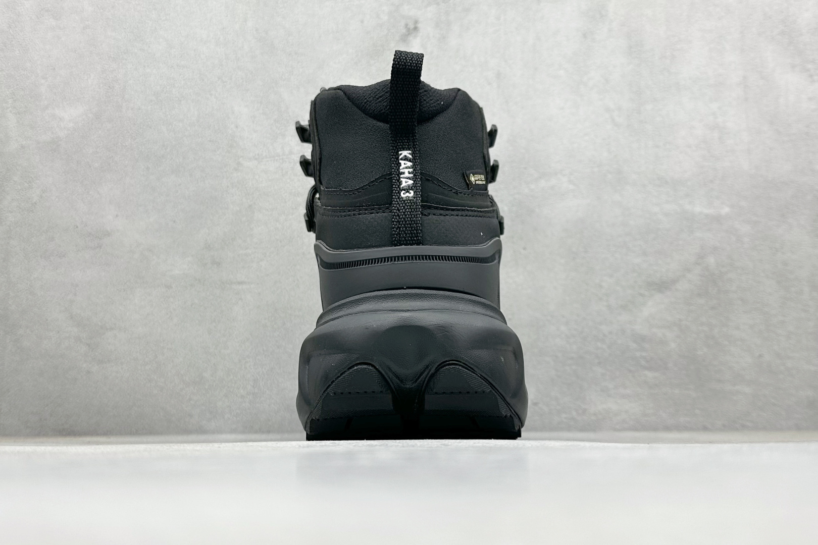 260 HOKA ONE ONE KAHA 3 HIGH GTX 高帮专业越野跑步鞋 1162530/BBLC-Chinese UA Cheap High Quatity Brand Clothes Bags handbags Sneakers wholesale wholesaler seller from China Factory suppliers Fashion Clothing Shoes best Quality Beautiful Price 260 HOKA ONE ONE KAHA 3 HIGH GTX 高帮专业越野跑步鞋 1162530/BBLC