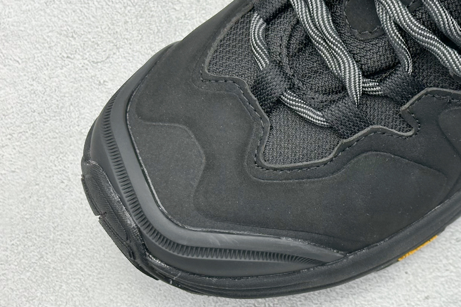 260 HOKA ONE ONE KAHA 3 HIGH GTX 高帮专业越野跑步鞋 1162530/BBLC-Chinese UA Cheap High Quatity Brand Clothes Bags handbags Sneakers wholesale wholesaler seller from China Factory suppliers Fashion Clothing Shoes best Quality Beautiful Price 260 HOKA ONE ONE KAHA 3 HIGH GTX 高帮专业越野跑步鞋 1162530/BBLC