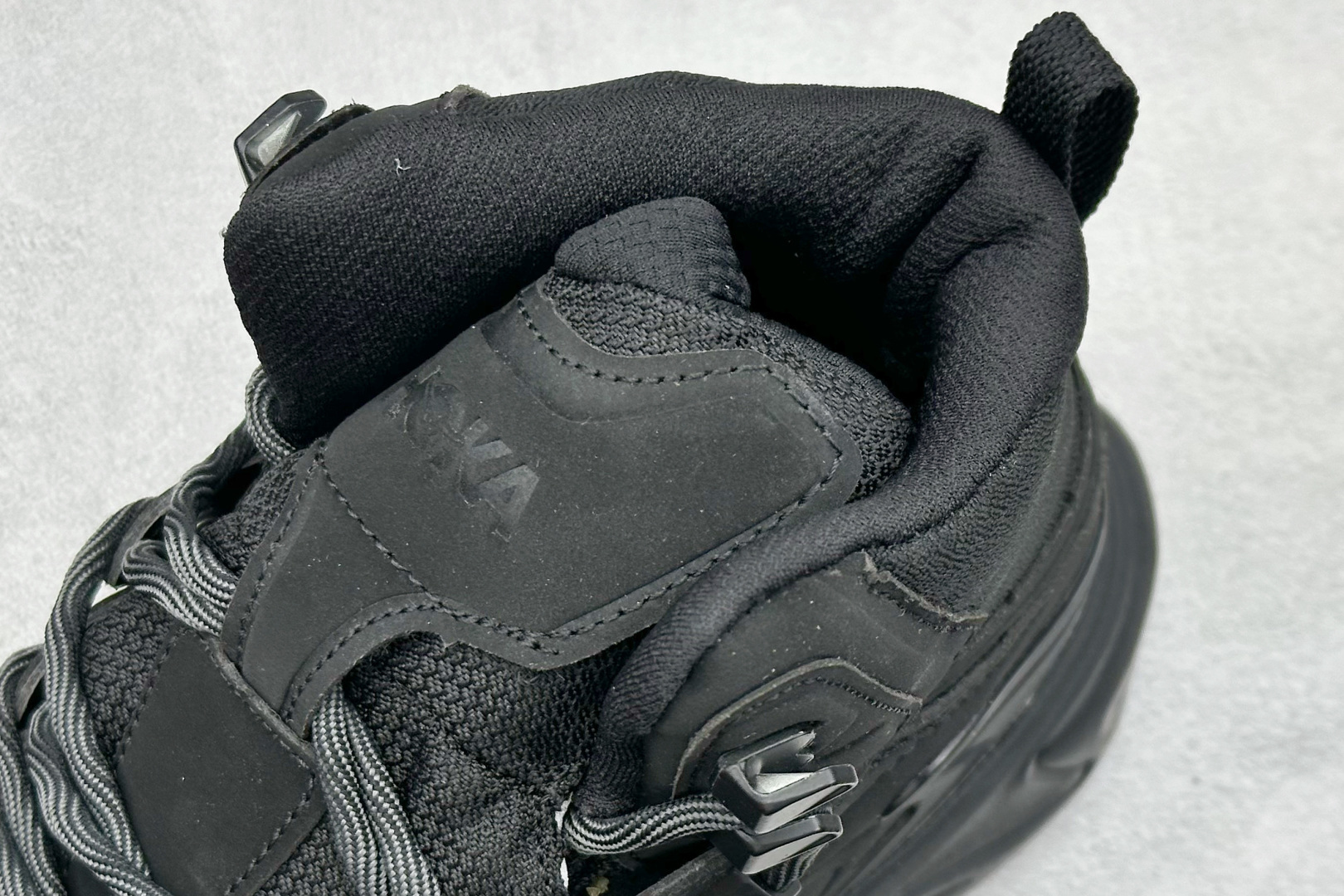 260 HOKA ONE ONE KAHA 3 HIGH GTX 高帮专业越野跑步鞋 1162530/BBLC-Chinese UA Cheap High Quatity Brand Clothes Bags handbags Sneakers wholesale wholesaler seller from China Factory suppliers Fashion Clothing Shoes best Quality Beautiful Price 260 HOKA ONE ONE KAHA 3 HIGH GTX 高帮专业越野跑步鞋 1162530/BBLC