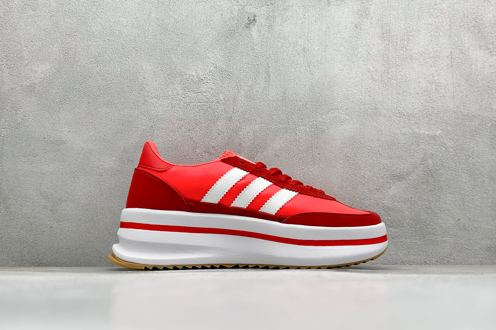 200 Adidas Originals SL 72 Stack Shoes 阿迪条纹撞色厚底低帮生活休闲鞋 JR0915