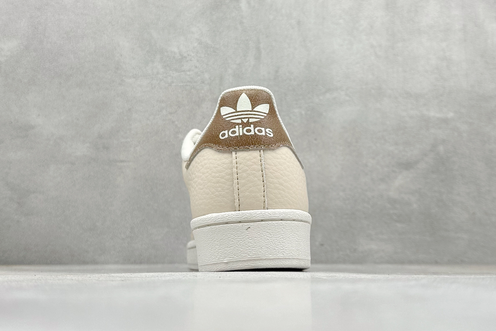 140 Adidas Originals Superstar II 贝壳头 JR6988