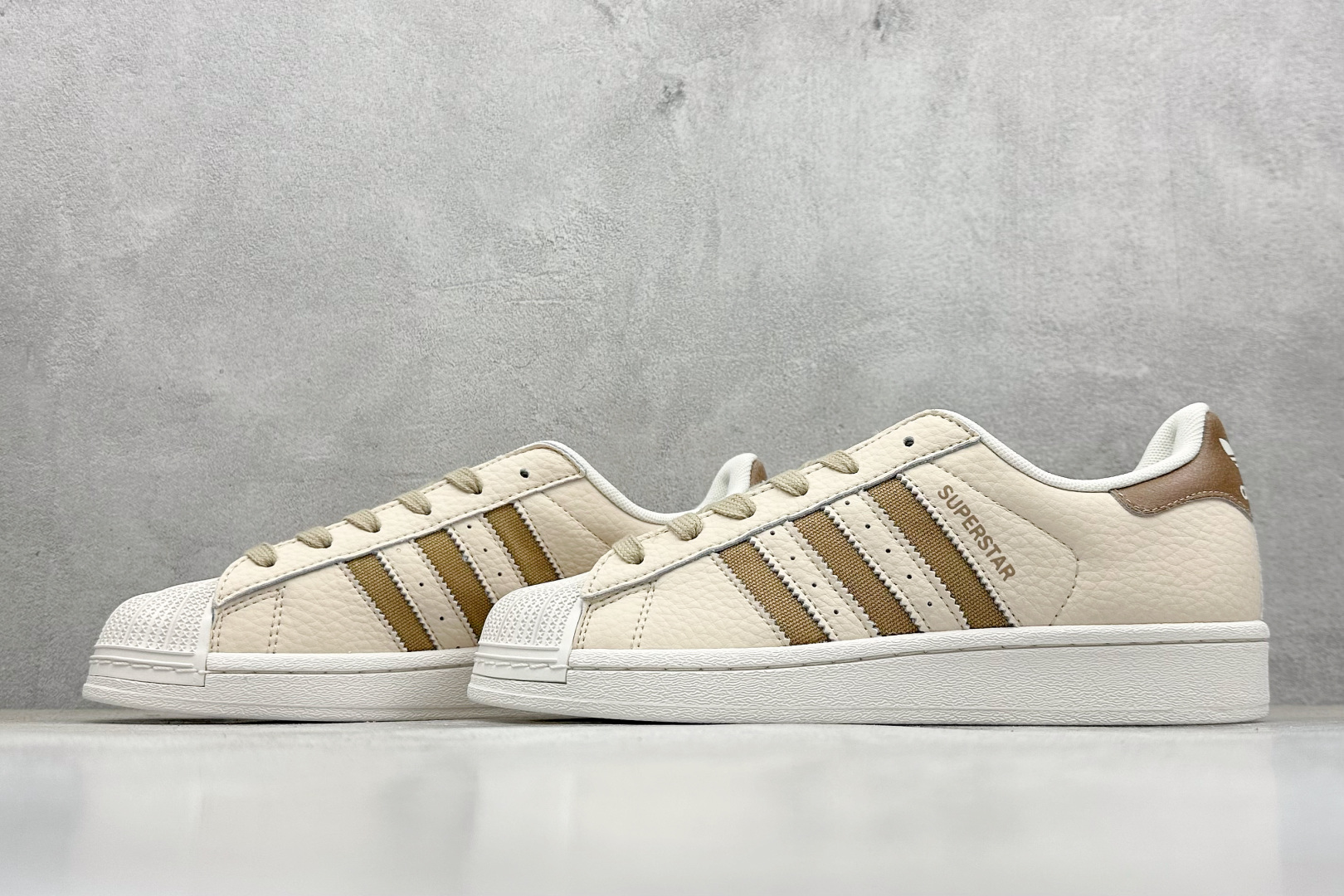 140 Adidas Originals Superstar II 贝壳头 JR6988