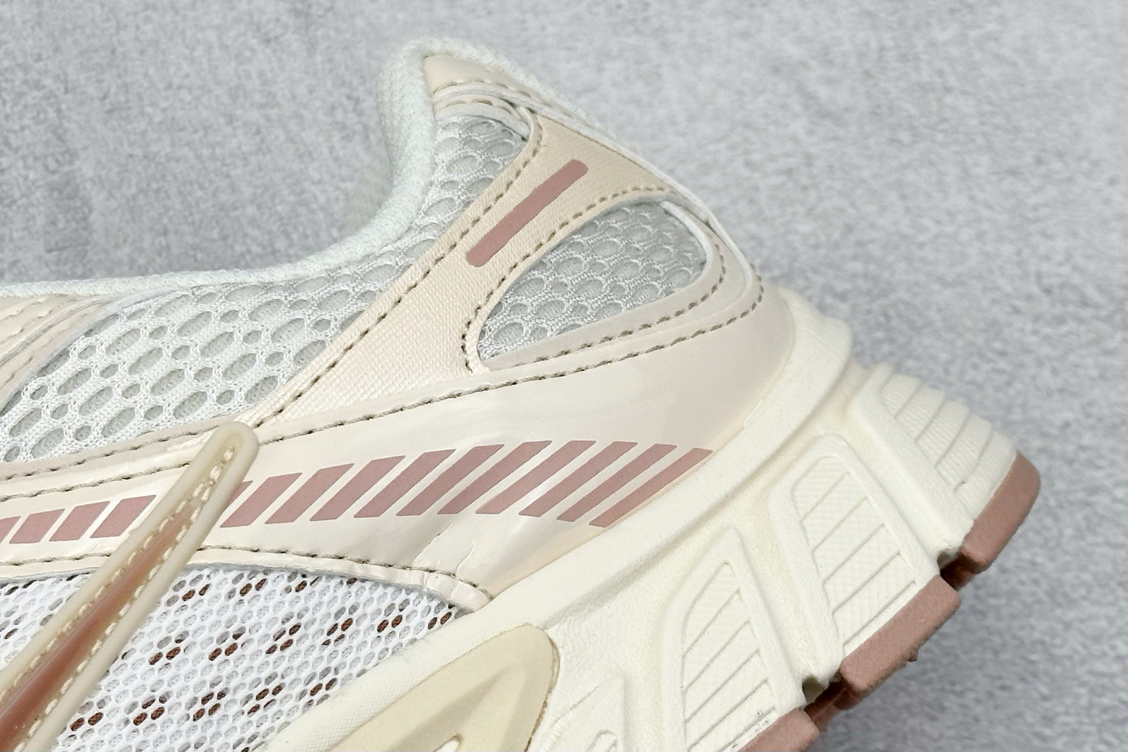 GS版 NK V5 RNR 舒适百搭跑步鞋 IH5088-001