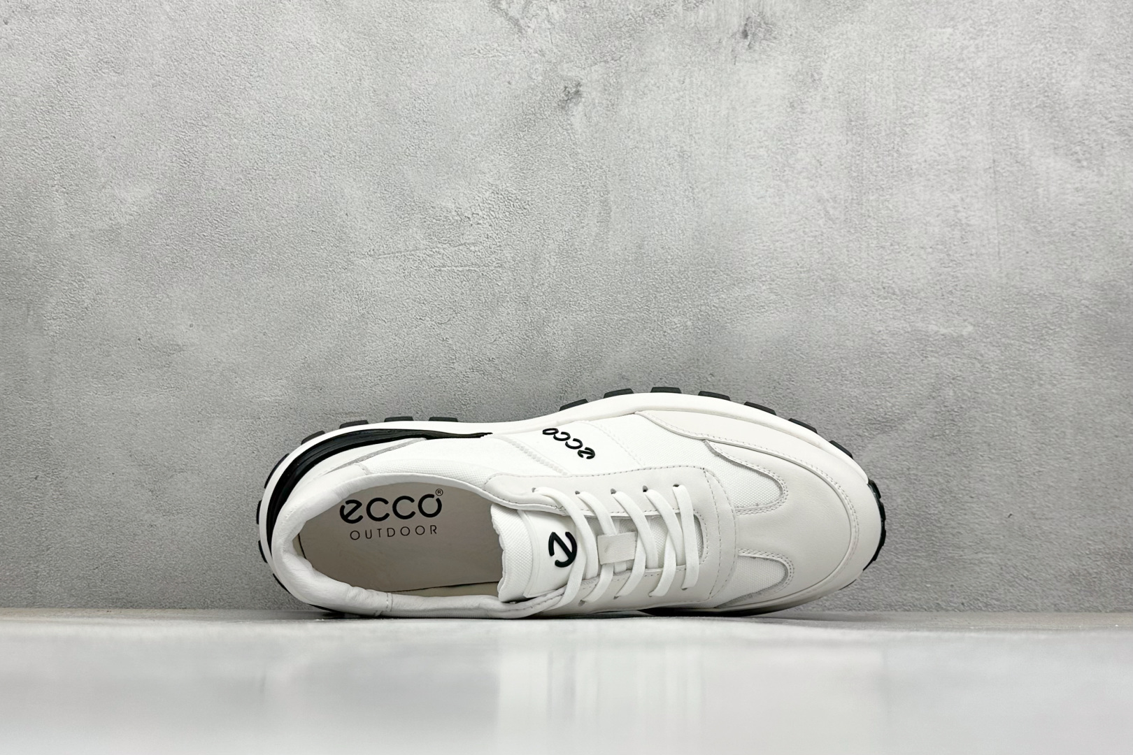 300 Ecco 爱步春季新款 柔酷7号系列 百搭轻盈休闲鞋 756558-010