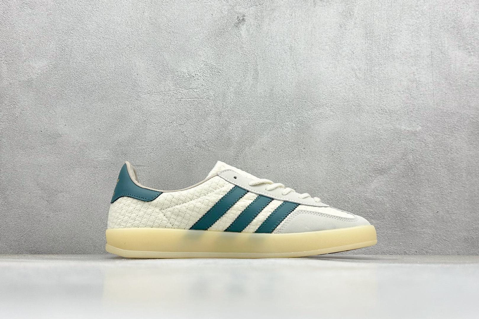 150 Adidas Originals Gazelle INdoor 灰白 三叶草休闲防滑耐磨低帮板鞋 JR3837