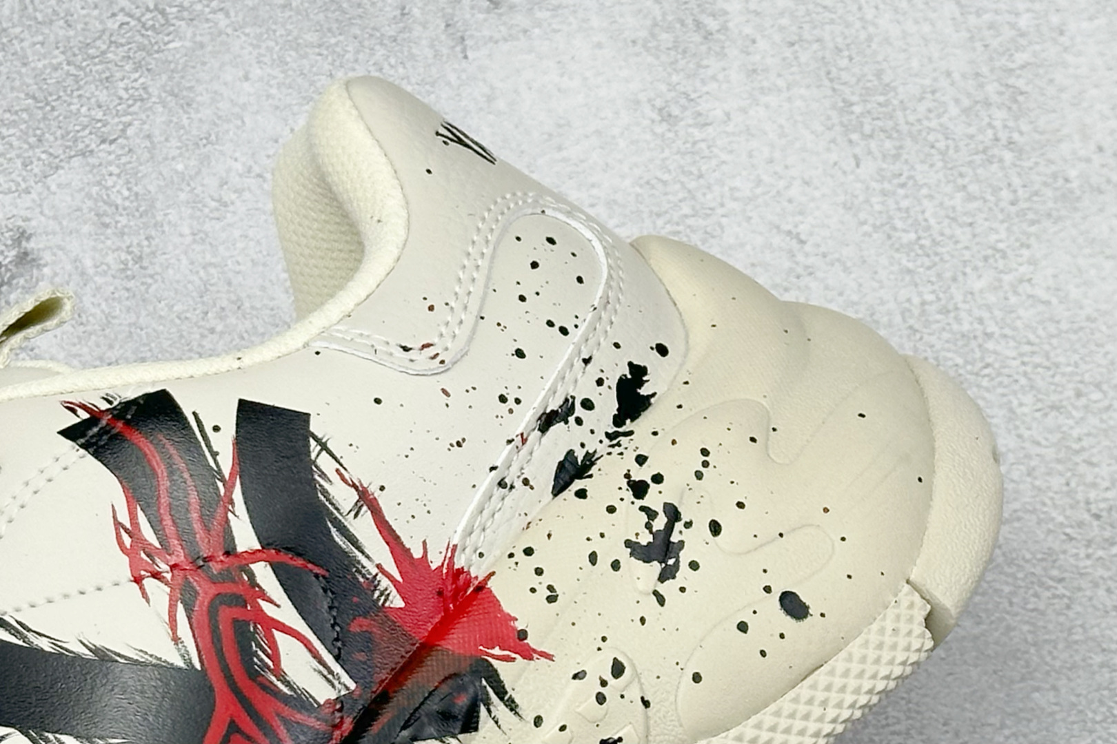 260 MLB Chunky Liner New York Yankees 涂鸦定制配色 低帮老爹风轻量增高厚底百搭休闲运动慢跑鞋 32SHC1011N(C0001)-Chinese UA Cheap High Quatity Brand Clothes Bags handbags Sneakers wholesale wholesaler seller from China Factory suppliers Fashion Clothing Shoes best Quality Beautiful Price 260 MLB Chunky Liner New York Yankees 涂鸦定制配色 低帮老爹风轻量增高厚底百搭休闲运动慢跑鞋 32SHC1011N(C0001)