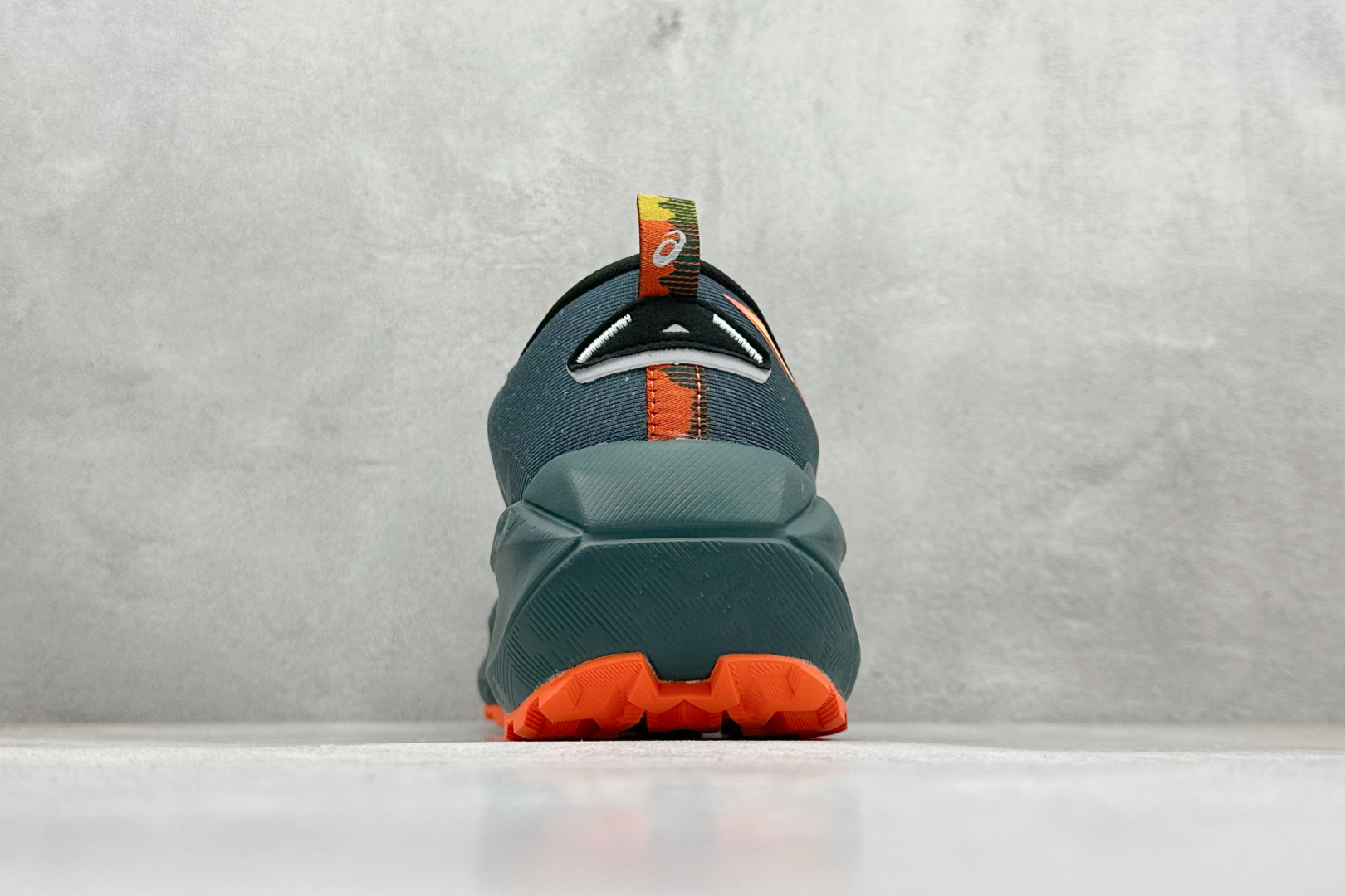 200 Asics Trabuco 4 亚瑟士运动休闲透气专业跑鞋 1011B976-400