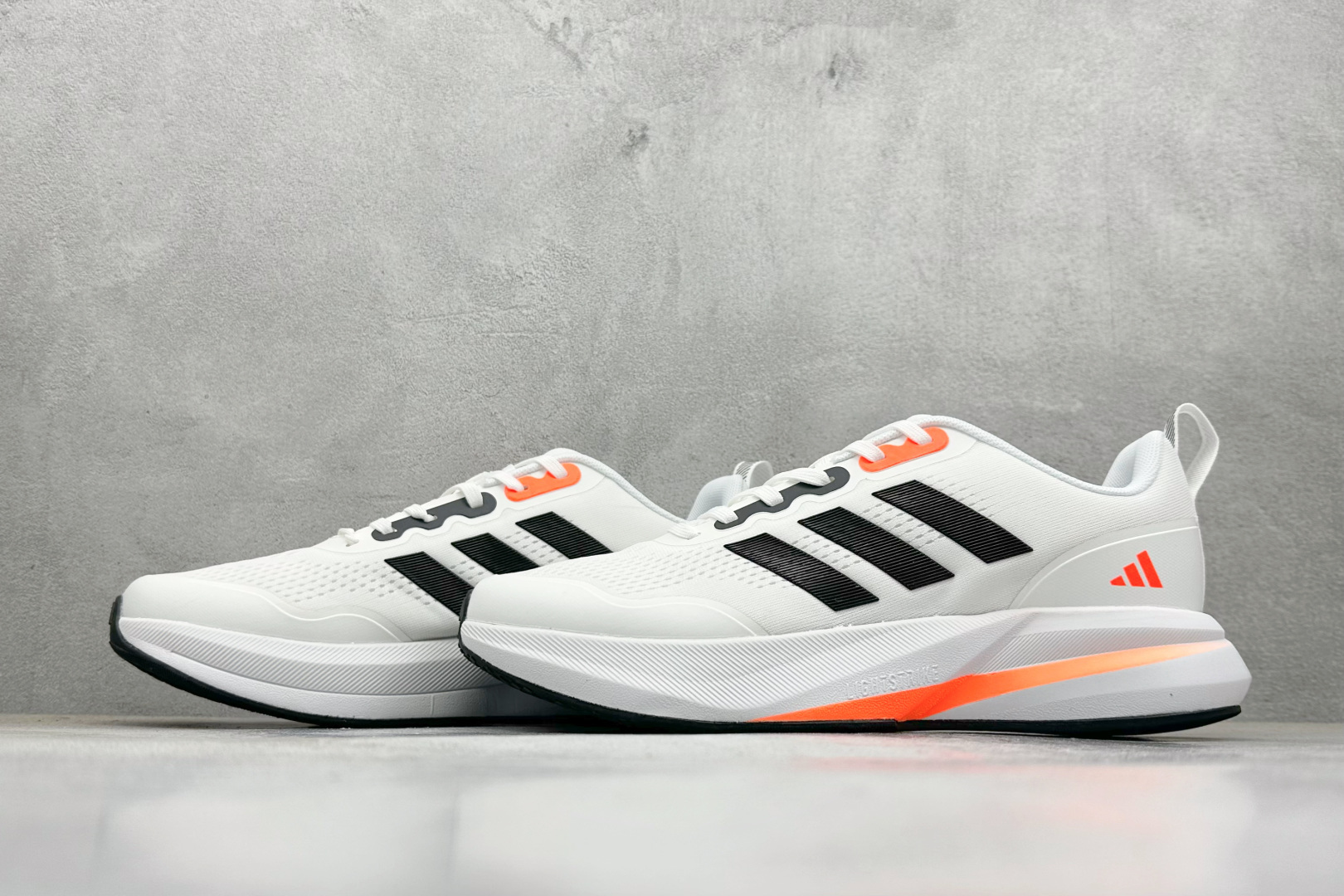 190 AD RUNFALCON 3.0 阿迪全新休闲轻跑鞋 D58364