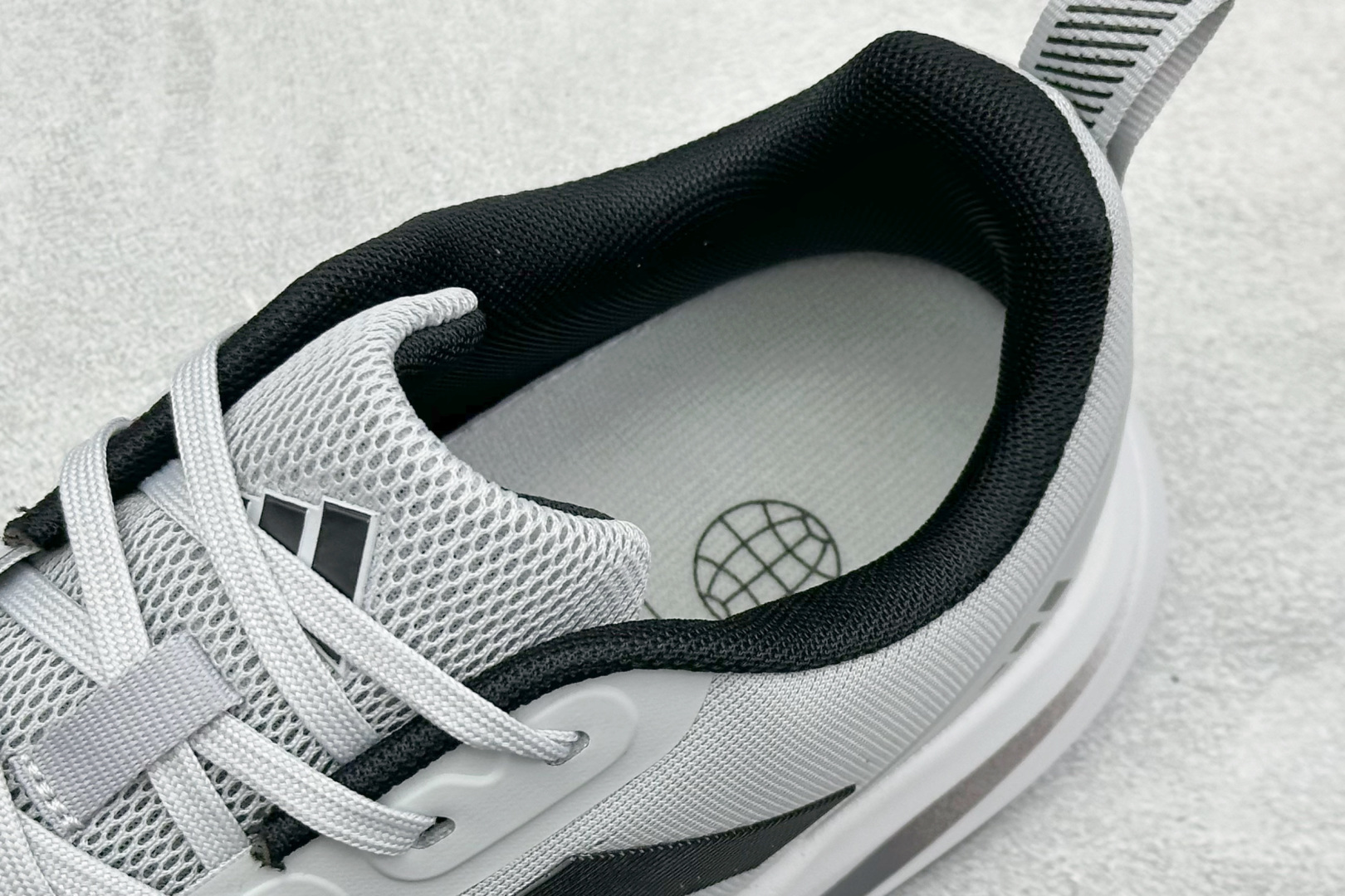 190 AD RUNFALCON 3.0 阿迪全新休闲轻跑鞋 D58365