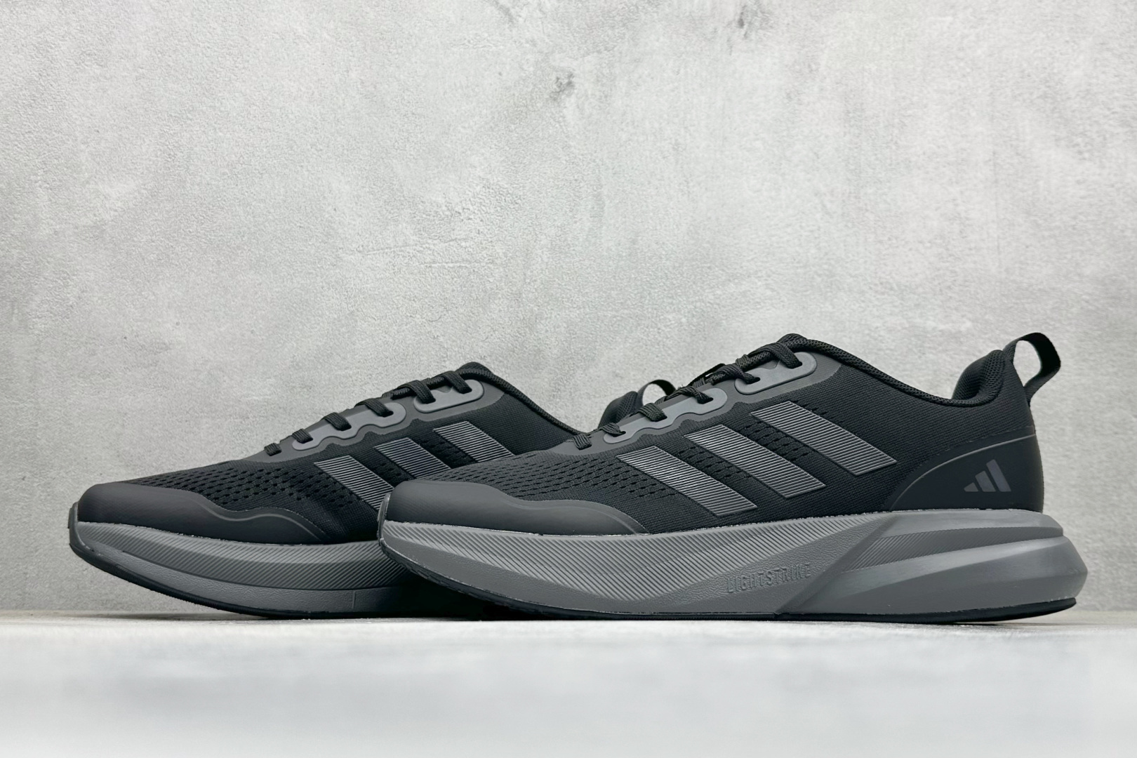 190 AD RUNFALCON 3.0 阿迪全新休闲轻跑鞋 D58362