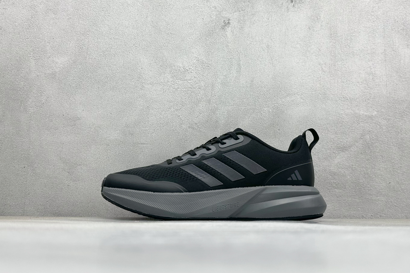 190 AD RUNFALCON 3.0 阿迪全新休闲轻跑鞋 D58362