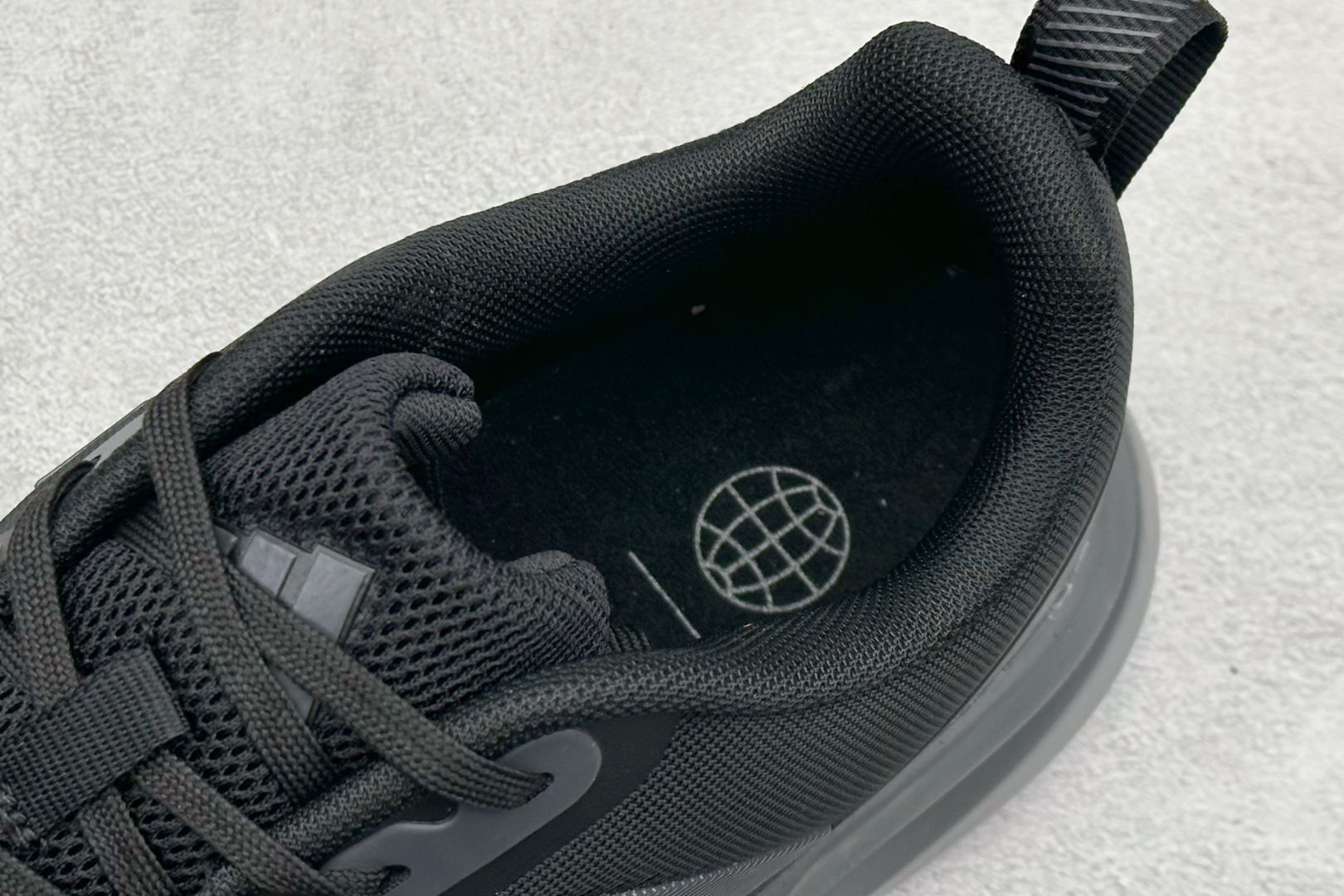 190 AD RUNFALCON 3.0 阿迪全新休闲轻跑鞋 D58362