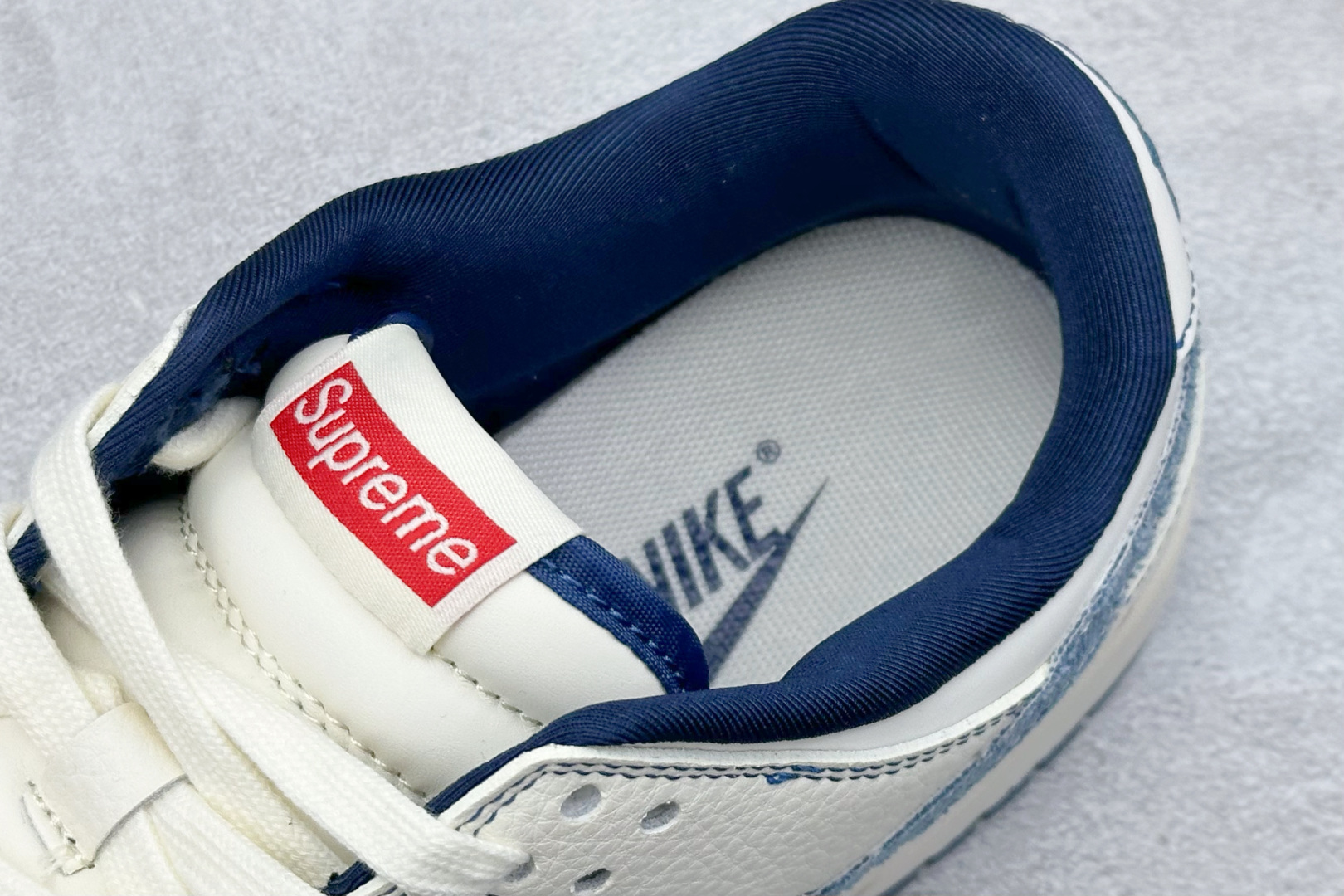 Nike SB Dunk Low x Superme 白蓝牛仔双小勾 JP1628-016