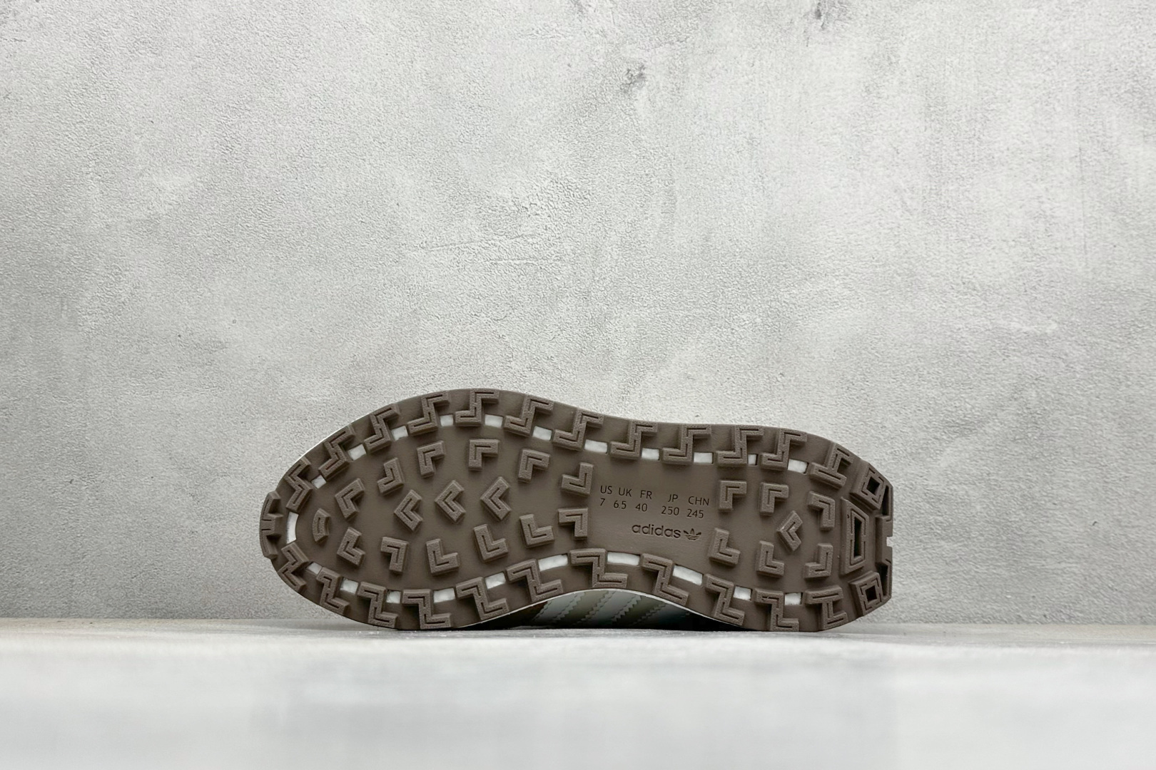 170 AD Originals Retropy E5 爆米花中底 复古运动休闲跑步鞋 脚感爆炸 非常舒适 IF4324