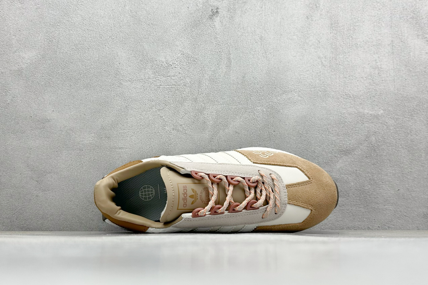 170 AD Originals Retropy E5 爆米花中底 复古运动休闲跑步鞋 脚感爆炸 非常舒适 IF4324