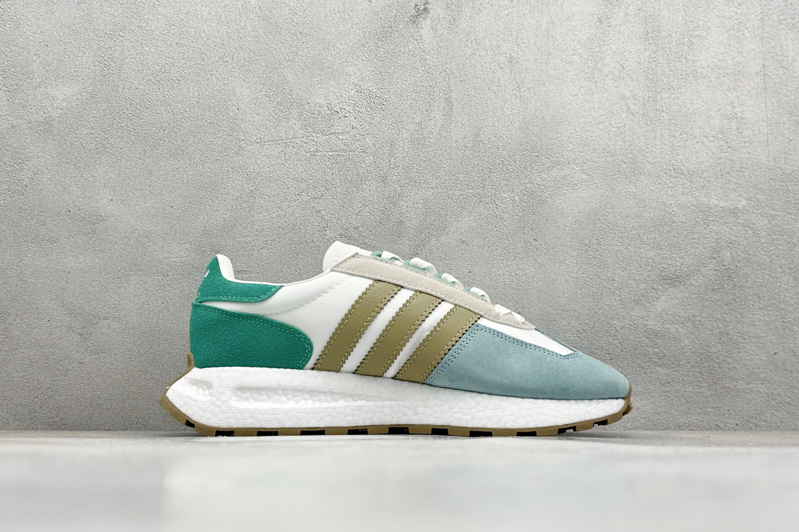 170 AD Originals Retropy E5 爆米花中底 复古运动休闲跑步鞋 脚感爆炸 非常舒适 IH3407