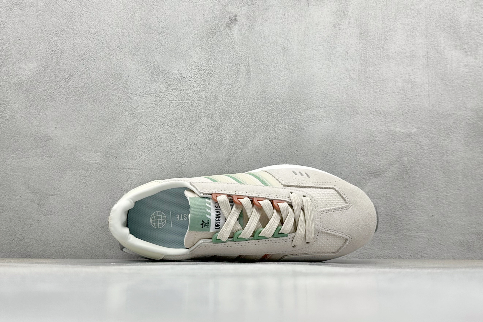 170 AD Originals Retropy E5 爆米花中底 复古运动休闲跑步鞋 脚感爆炸 非常舒适 IG3400