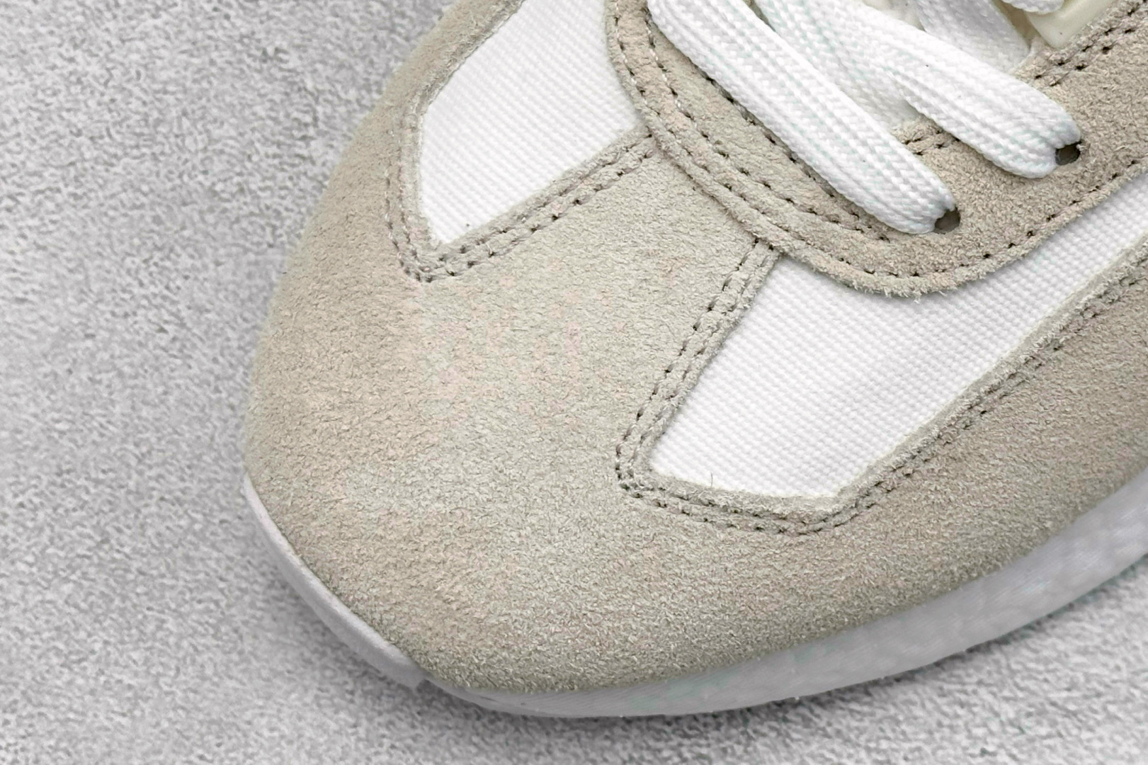 170 AD Originals Retropy E5 爆米花中底 复古运动休闲跑步鞋 脚感爆炸 非常舒适 HO3724