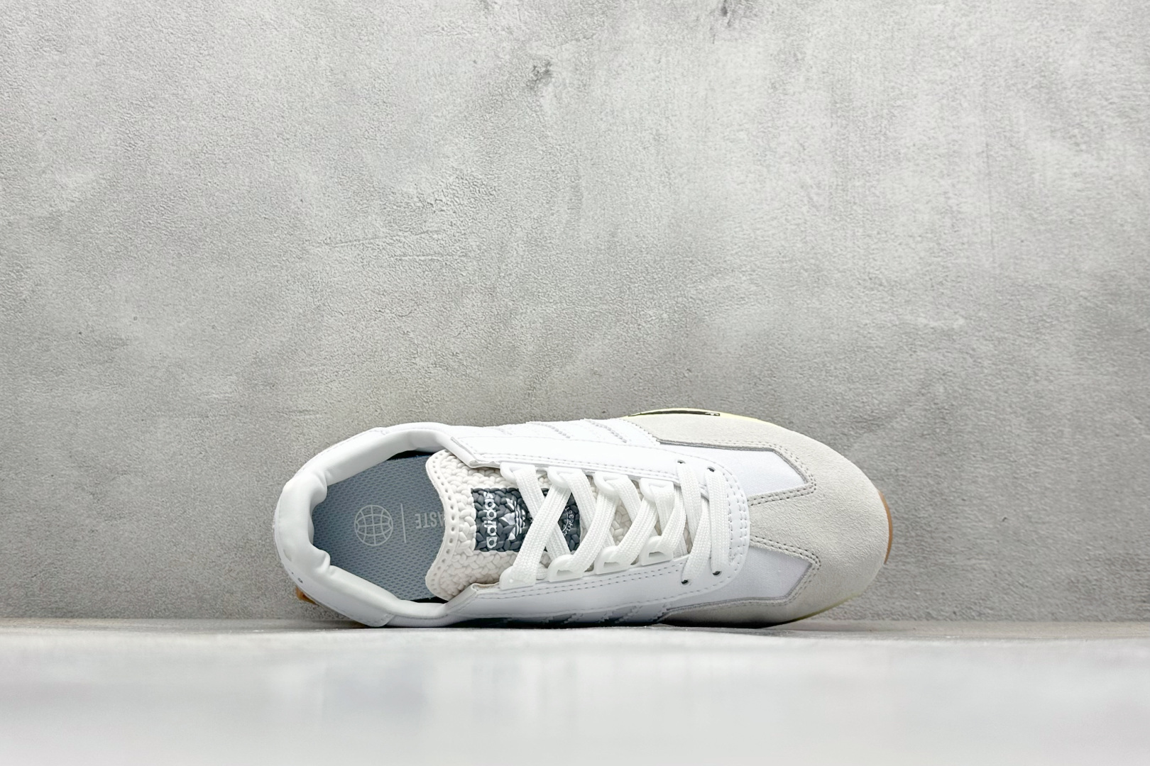 170 AD Originals Retropy E5 爆米花中底 复古运动休闲跑步鞋 脚感爆炸 非常舒适 HO3075-Chinese UA Cheap High Quatity Brand Clothes Bags handbags Sneakers wholesale wholesaler seller from China Factory suppliers Fashion Clothing Shoes best Quality Beautiful Price 170 AD Originals Retropy E5 爆米花中底 复古运动休闲跑步鞋 脚感爆炸 非常舒适 HO3075