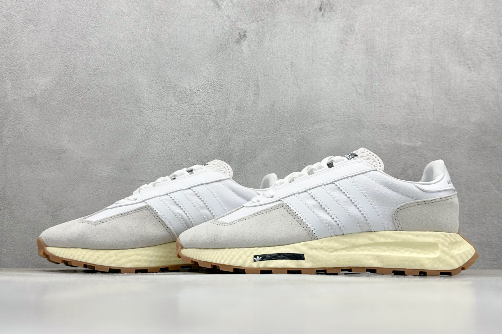 170 AD Originals Retropy E5 爆米花中底 复古运动休闲跑步鞋 脚感爆炸 非常舒适 HO3075-Chinese UA Cheap High Quatity Brand Clothes Bags handbags Sneakers wholesale wholesaler seller from China Factory suppliers Fashion Clothing Shoes best Quality Beautiful Price 170 AD Originals Retropy E5 爆米花中底 复古运动休闲跑步鞋 脚感爆炸 非常舒适 HO3075