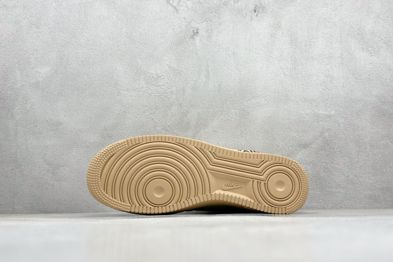 p380S2纯原OFF-WHITE X NK Air Force 1 ” OW联名空军一号低帮板鞋 FD6900-200-Chinese UA Cheap High Quatity Brand Clothes Bags handbags Sneakers wholesale wholesaler seller from China Factory suppliers Fashion Clothing Shoes best Quality Beautiful Price p380S2纯原OFF-WHITE X NK Air Force 1 ” OW联名空军一号低帮板鞋 FD6900-200