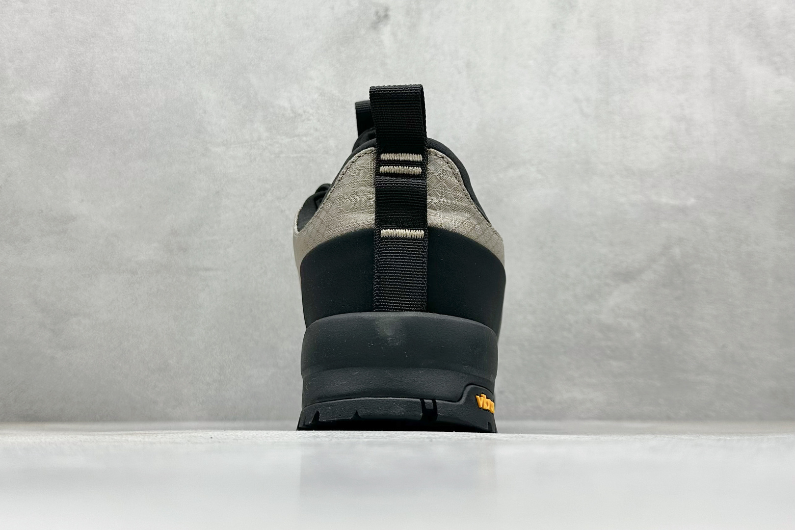 240 The North Face 北面 户外运动休闲登山鞋越野徒步鞋